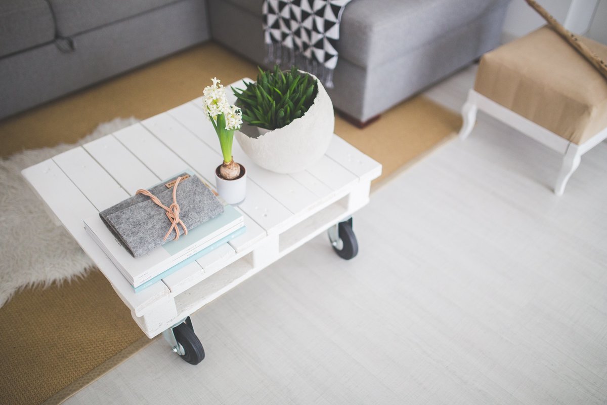 little-white-coffee-table-6412