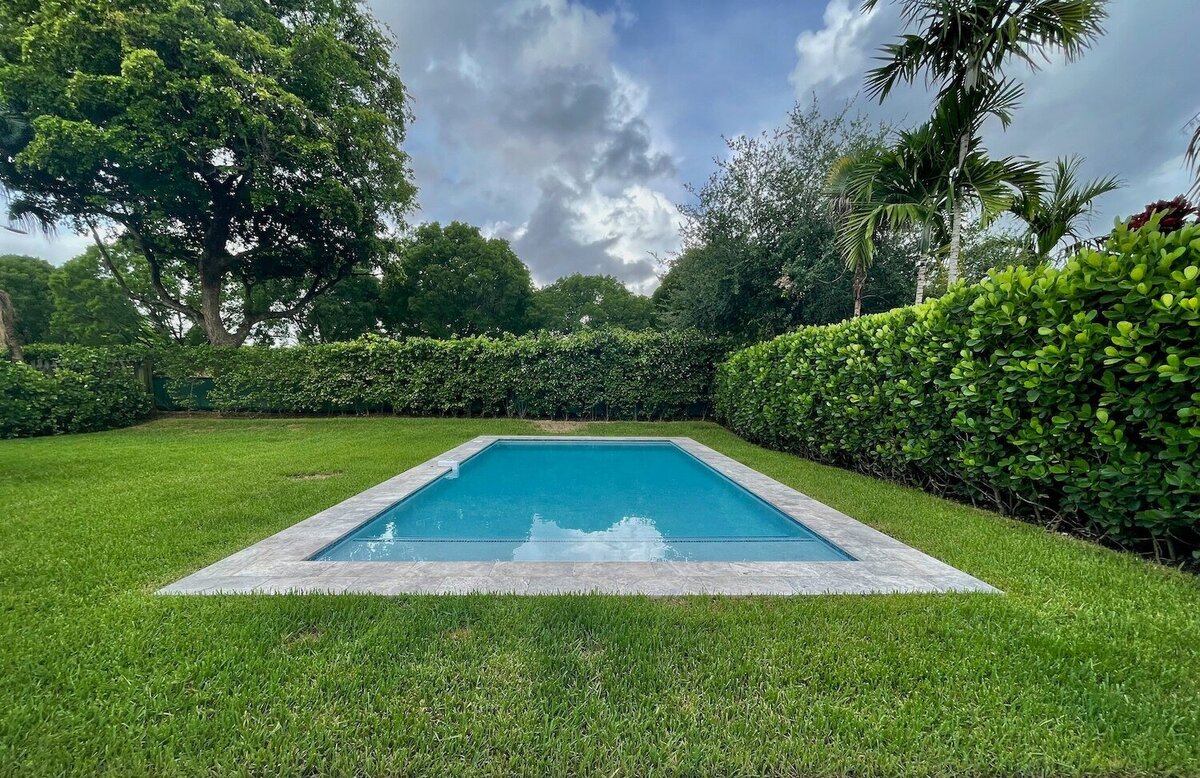 Rectangle swimming pool