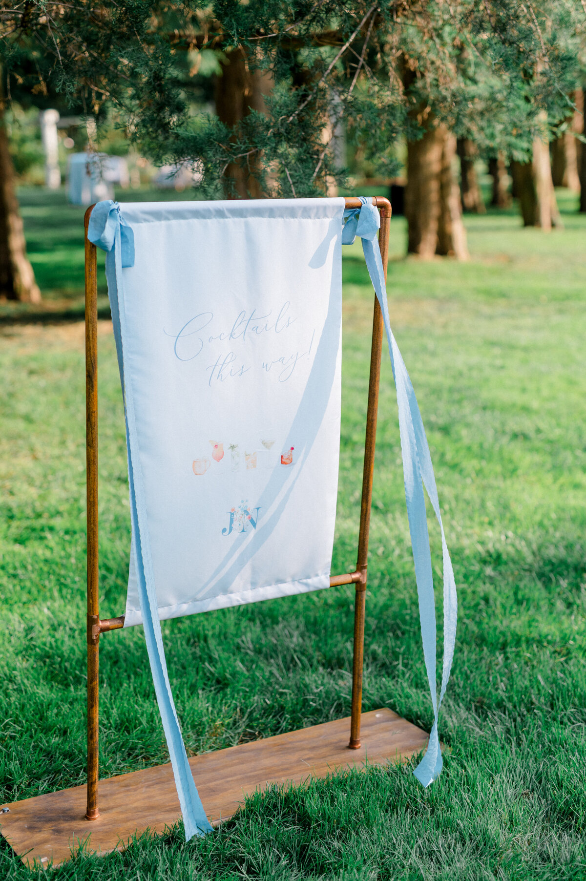 cocktail-hour-sign-wedding
