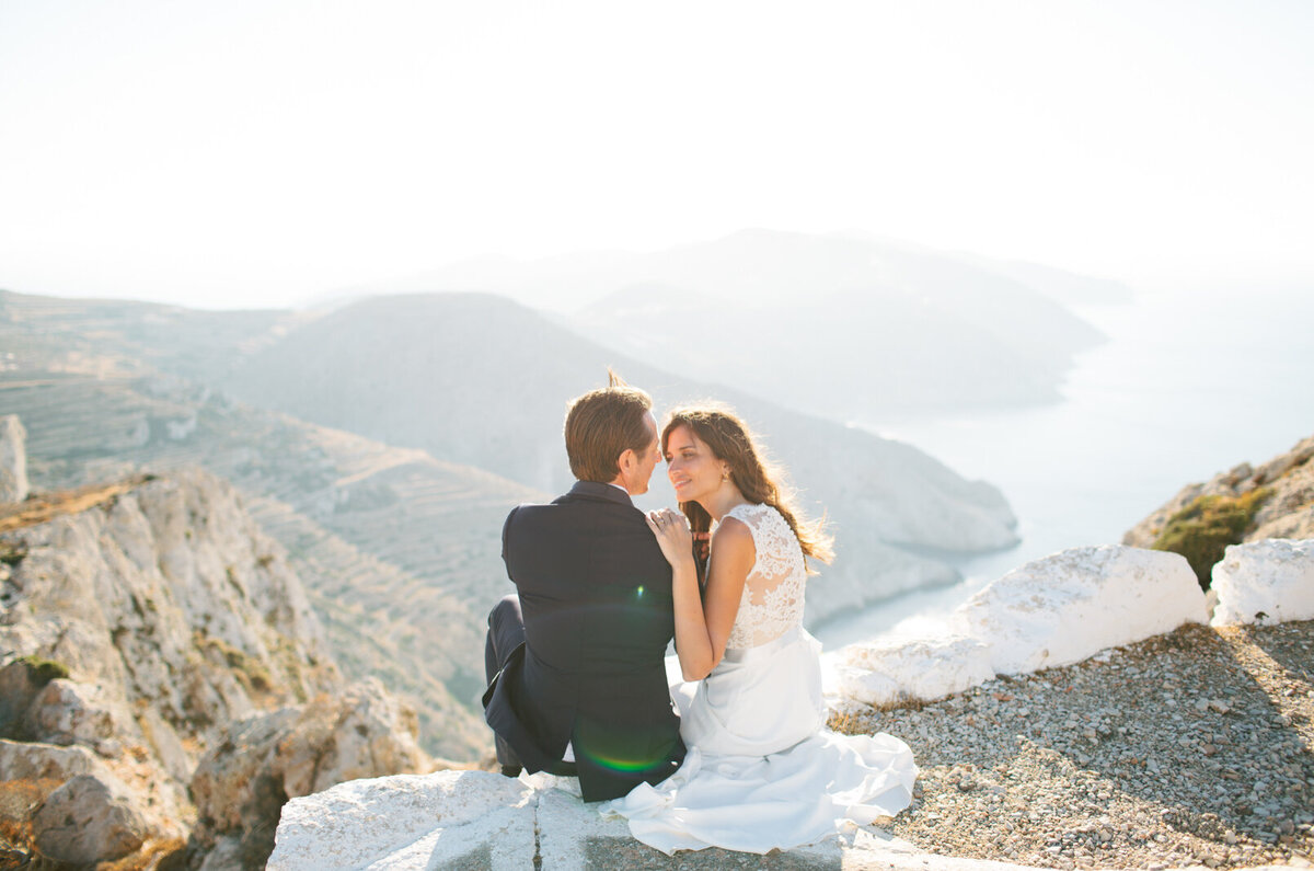 045_wedding in folegandros Greece by Kostis Mouselimis