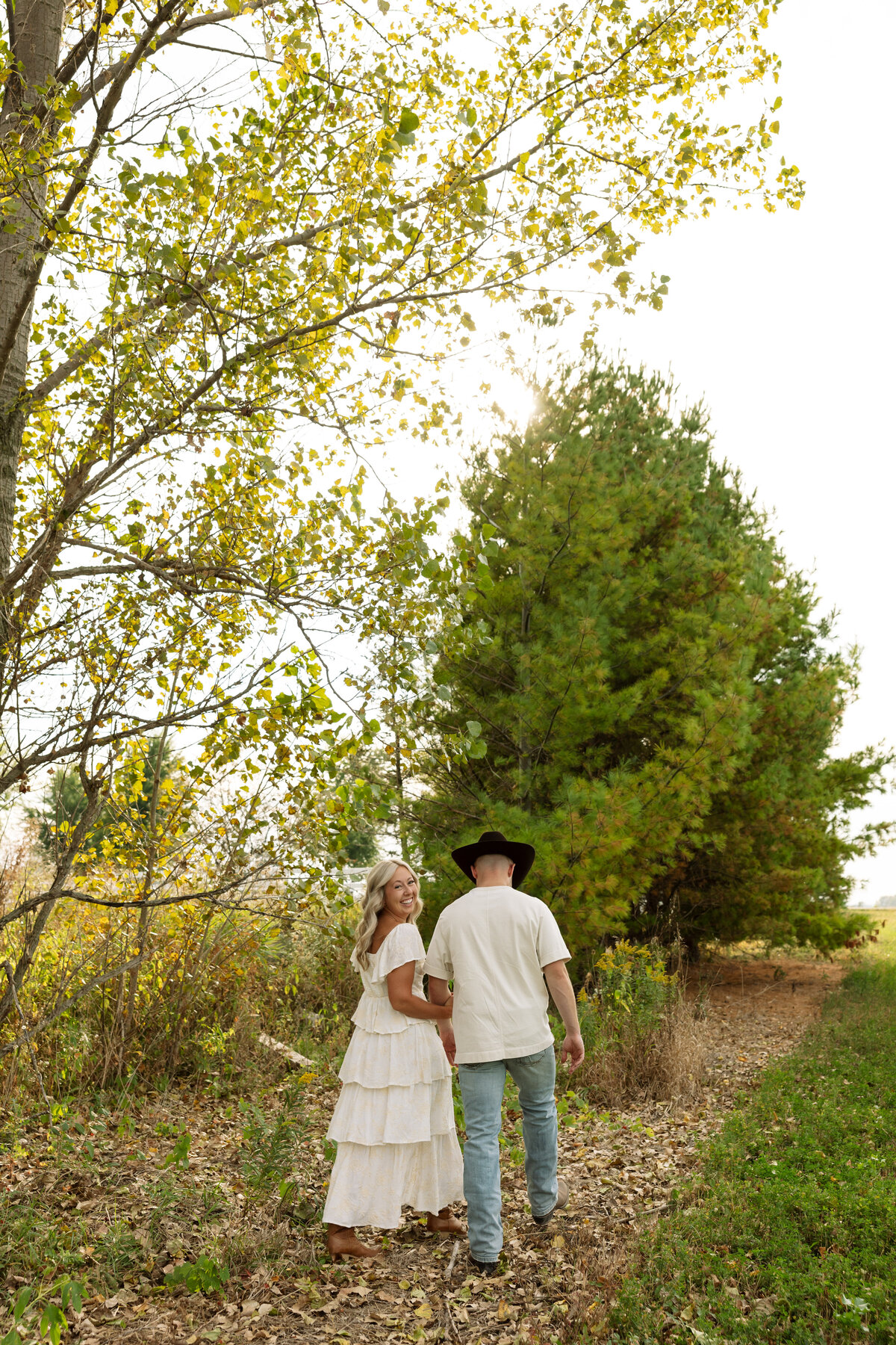 Wisconsin Horse Farm Engagement Session Creative Couples Session-7
