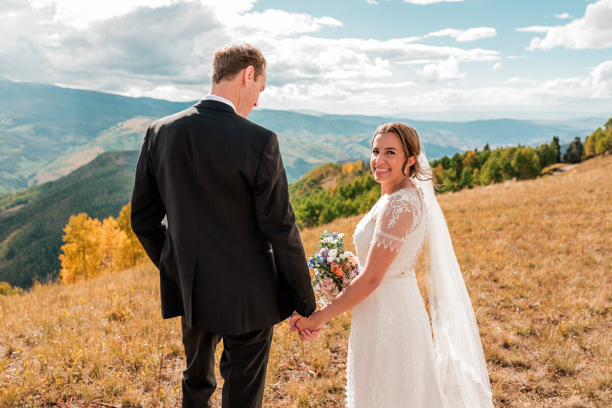 vail-wedding-deck-minturn-saloon-wedding_1840