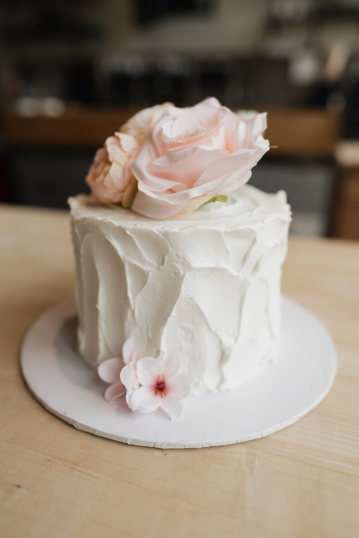 KarinasBakery+2025+Mundelein-YeriPhoto-02295