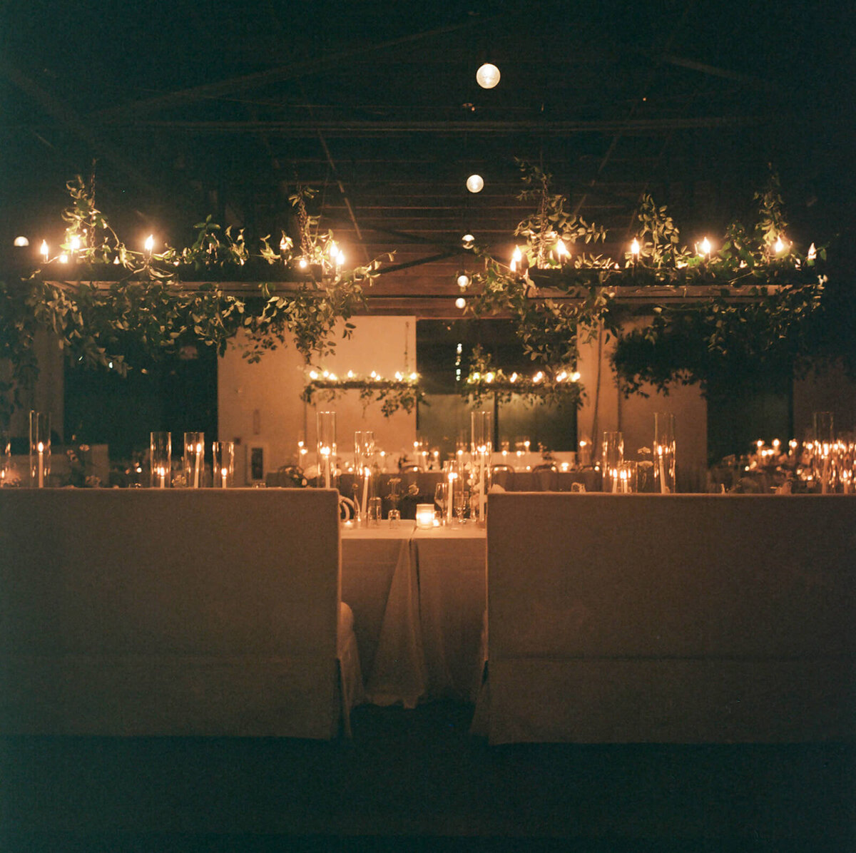 37.nashville-meets-new-york-urban-wedding-modern-vintage-events