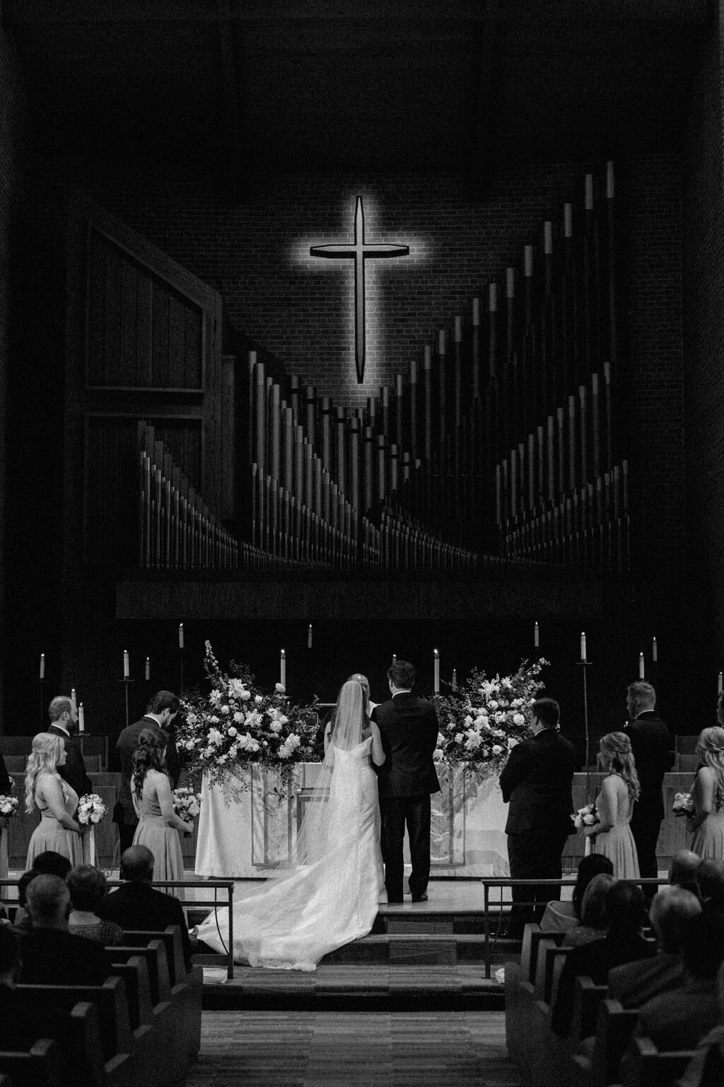 Hannah Lamb Events full service wedding planning and design company Louisiana based destination wedding and event planner1