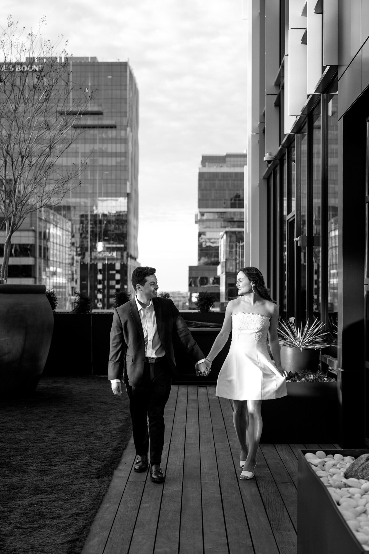 hotel swexan creative editorial engagement photos downtown dallas-35-kaitlin-jeancarlo