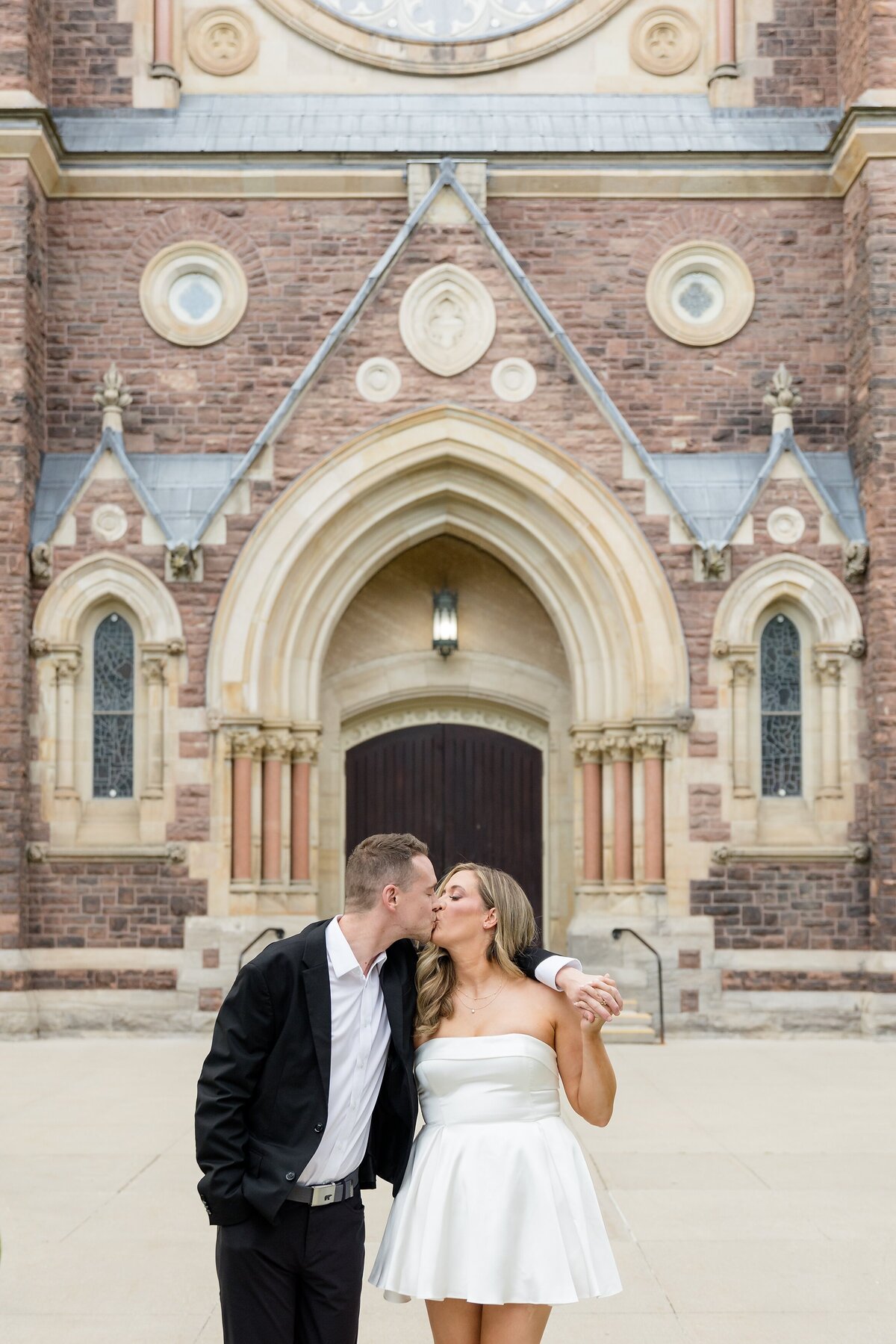 Taylor and Mark Engagement - Dylan and Sandra Photography - 0015
