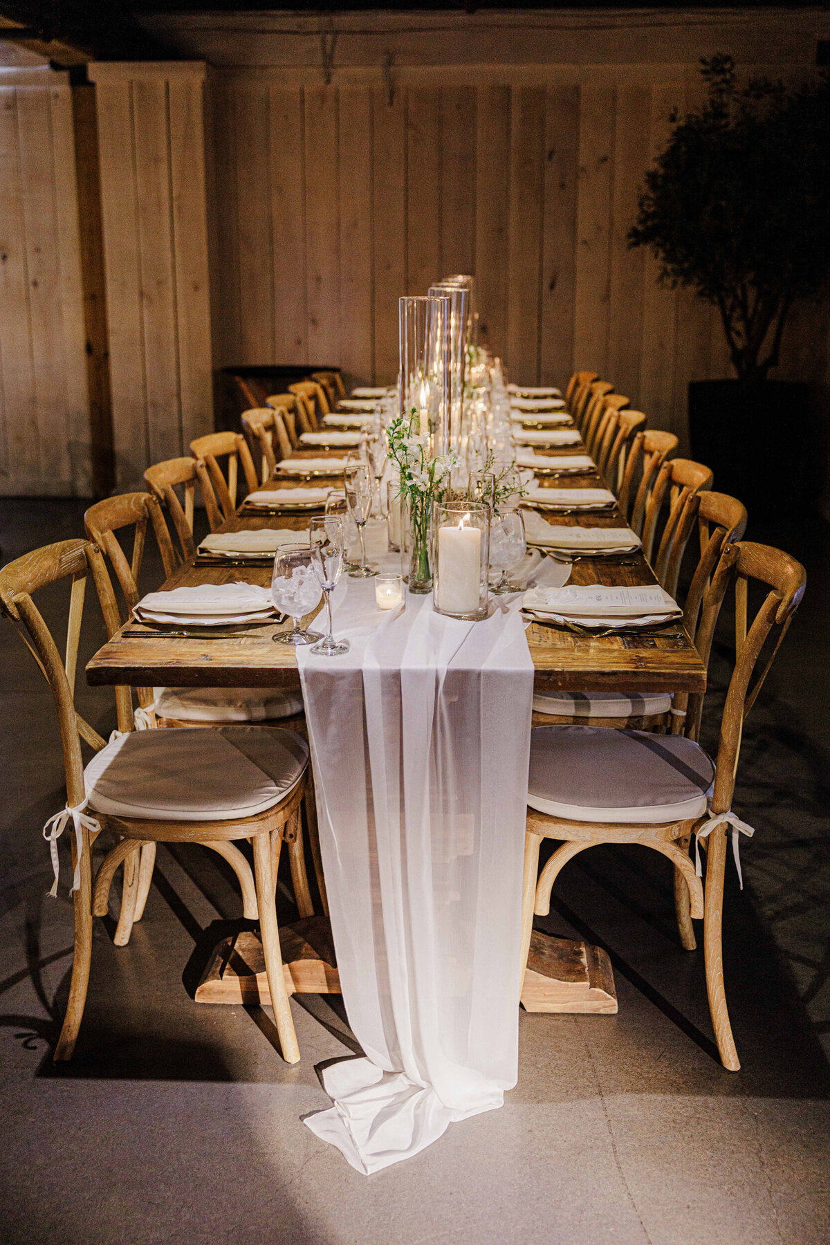 white-wedding-florals-60