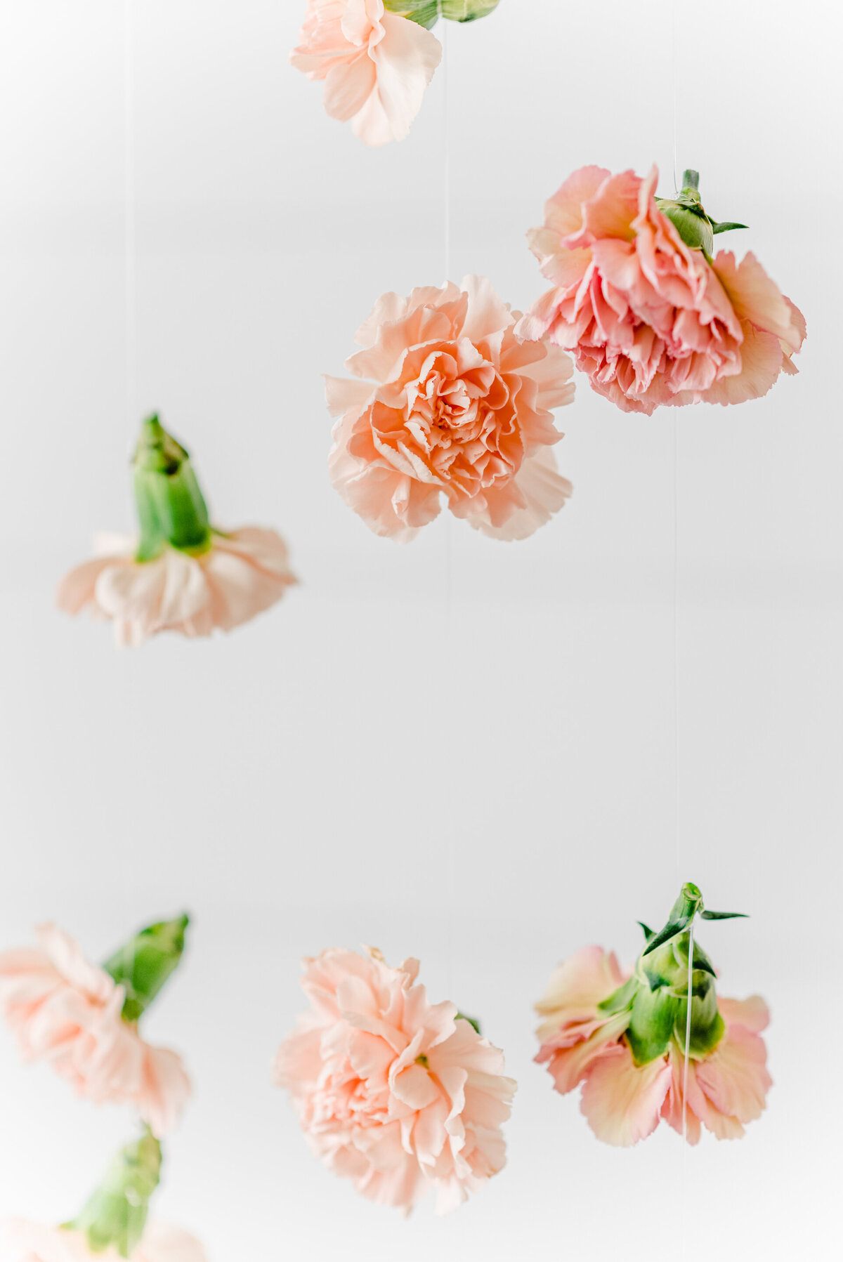 floral-and-field-design-bespoke-wedding-floral-styling-calgary-alberta-peach-kiss-editorial-tablescape-23