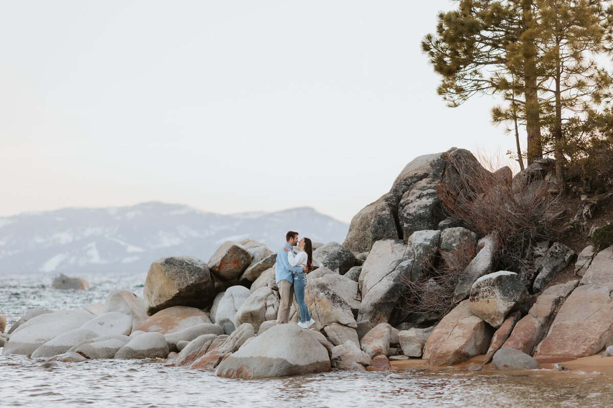 lake-tahoe-engagement-photographerSarahEthaiEngagement-315