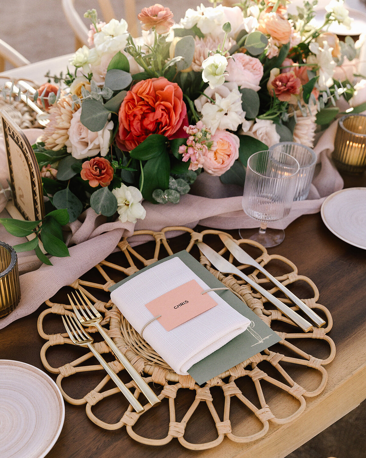 arizona-desert-wedding-rattan-place-setting-menu