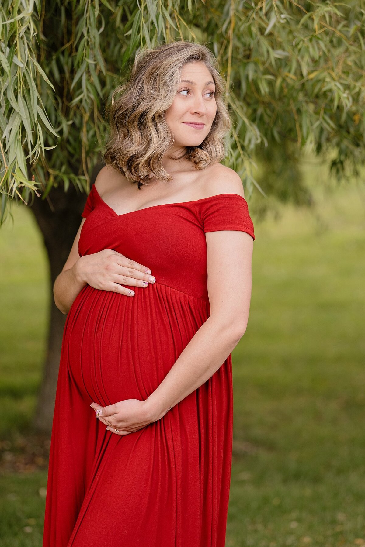 06_09_2024_TaylorMaternity_farm-Studio-276_WEB