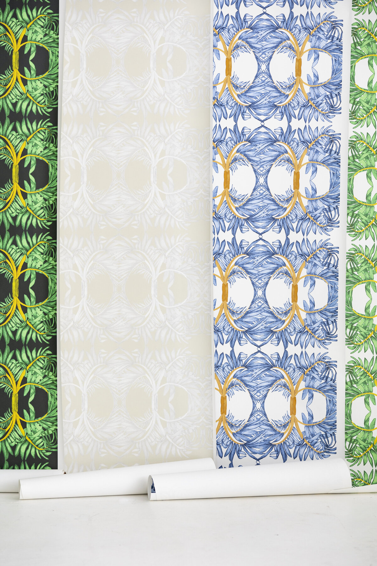 Cloth & Soul Wall paper palms | Image by The Branded Boss Lady © 199