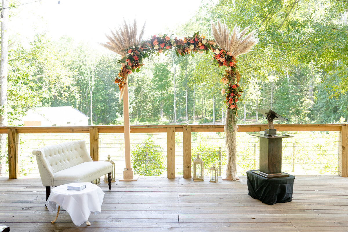 outdoor wedding ceremony at Koury Farms wedding venue in North Georgia