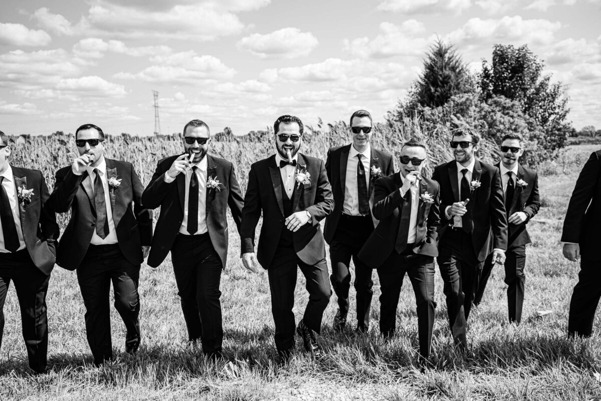 cigars-groomsman-wedding-party