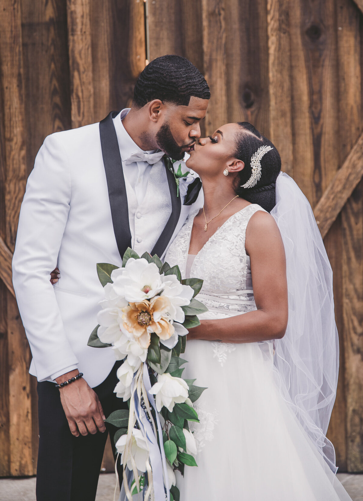 Barn-at-TH-Wedding-Cierra-English