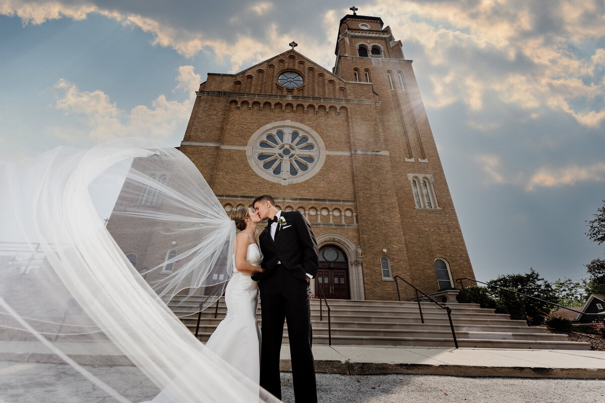 Millennium-Moments-Chicago-Wedding-Photographer-Cantigny-Park-Wedding-FAV-146