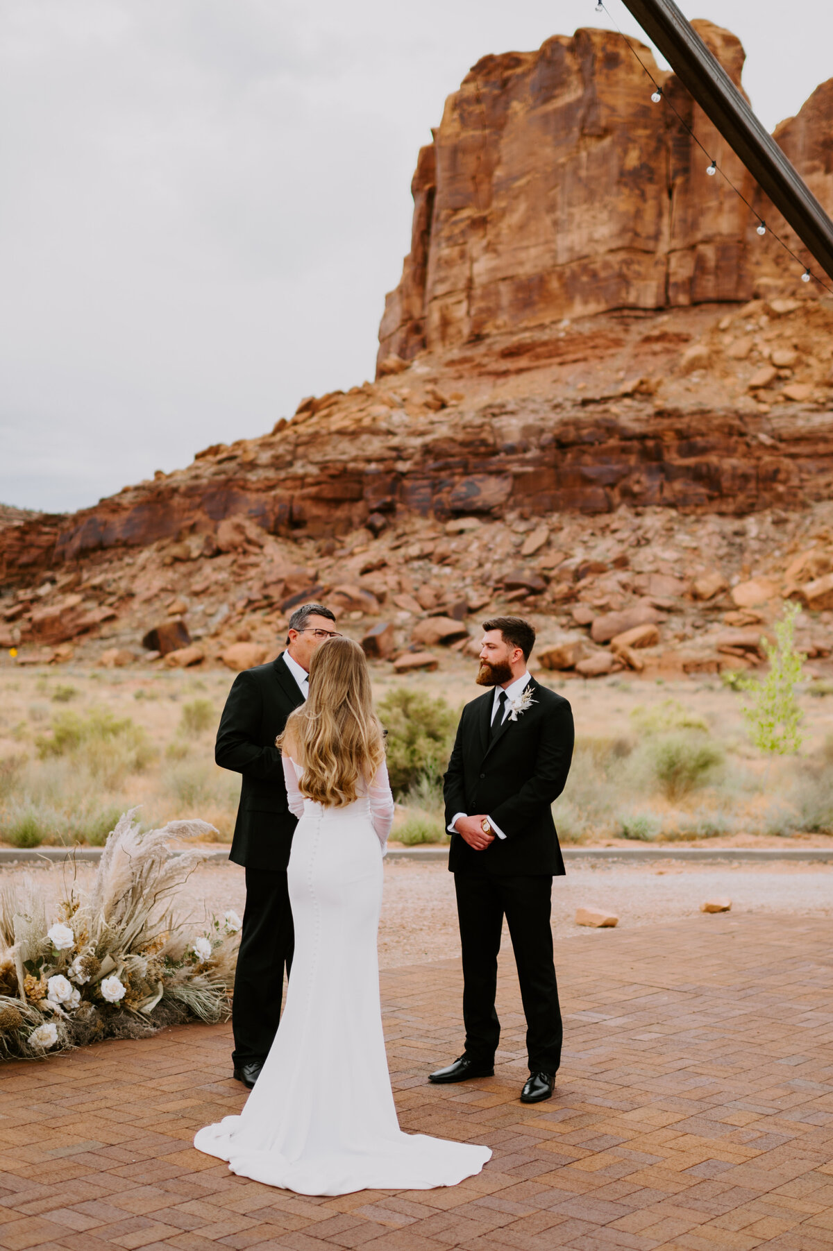 red-earth-moab-utah-wedding0971-2 (2)