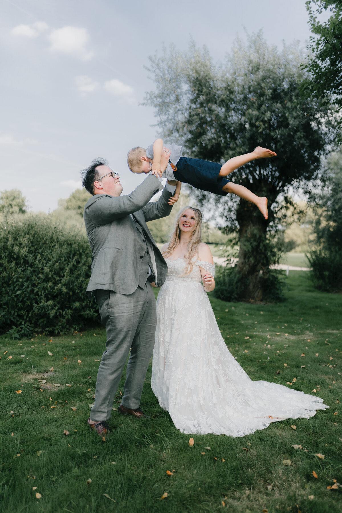 Lucie Morgenroth Hochzeitsfotograf am Niederrhein Restaurant Mühlenhof Kalkar