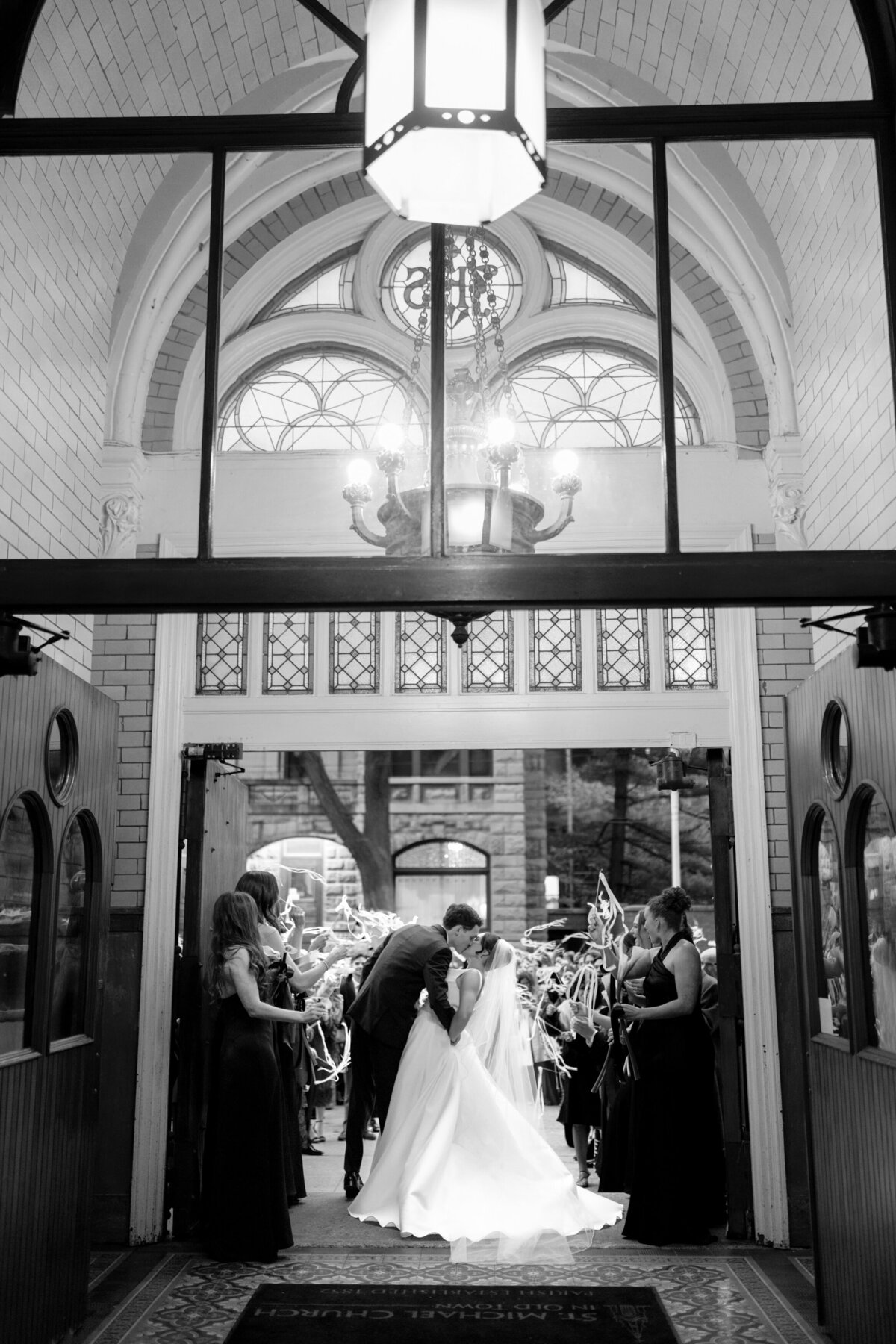 Berlez-Aspen-Avenue-Chicago-Wedding-Photographer-Palmer-House-Celebrate-Planning-Yanni-Design-Dimitra-Shannon-O'Brien-Magazine-Editorial-160