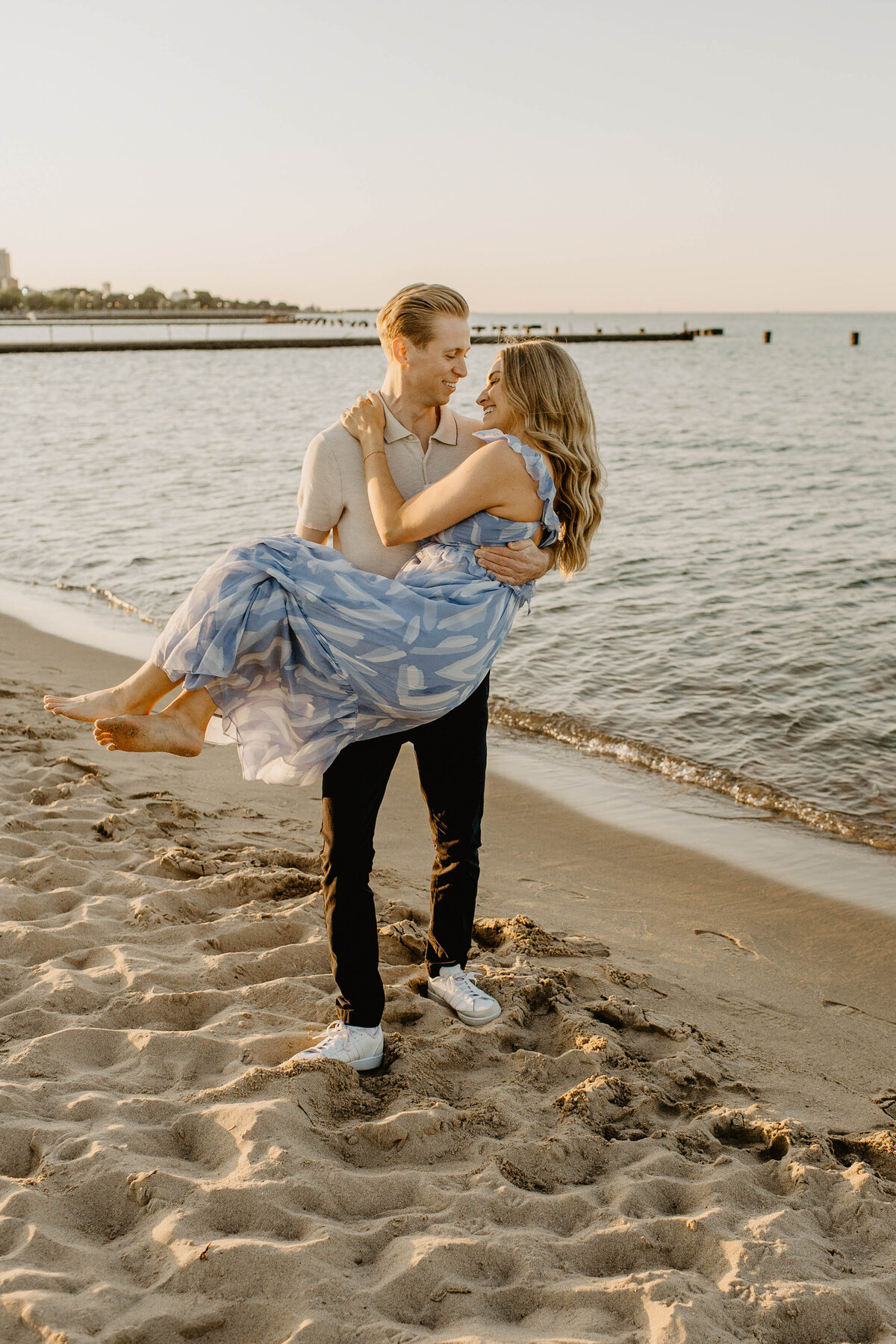 North-Avenue-Beach-Engagement-Session-144