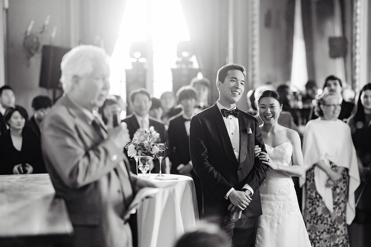 MorganeBallPhotography-Wedding-ZoeEdward-09-ChateauChamplatreux-Cocktail-296-0222