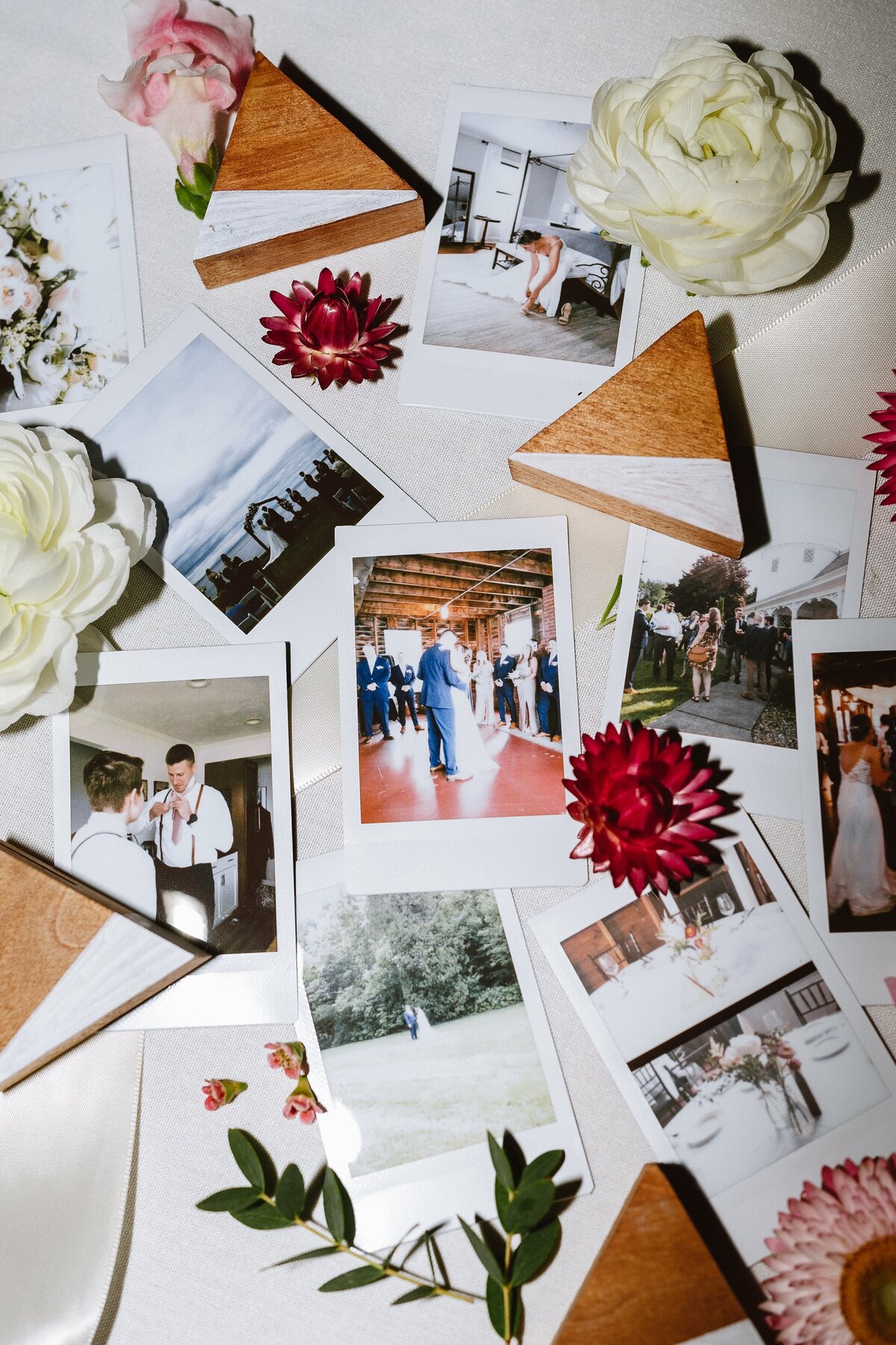 AbbyErik_ValcourInn_KateElainePhoto-1056-min