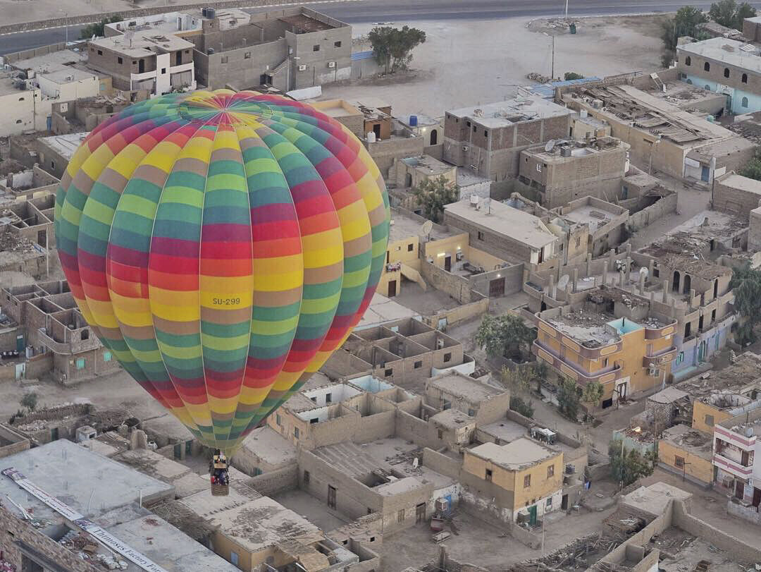 Balloon over Luxor_Stephanie Vermillion
