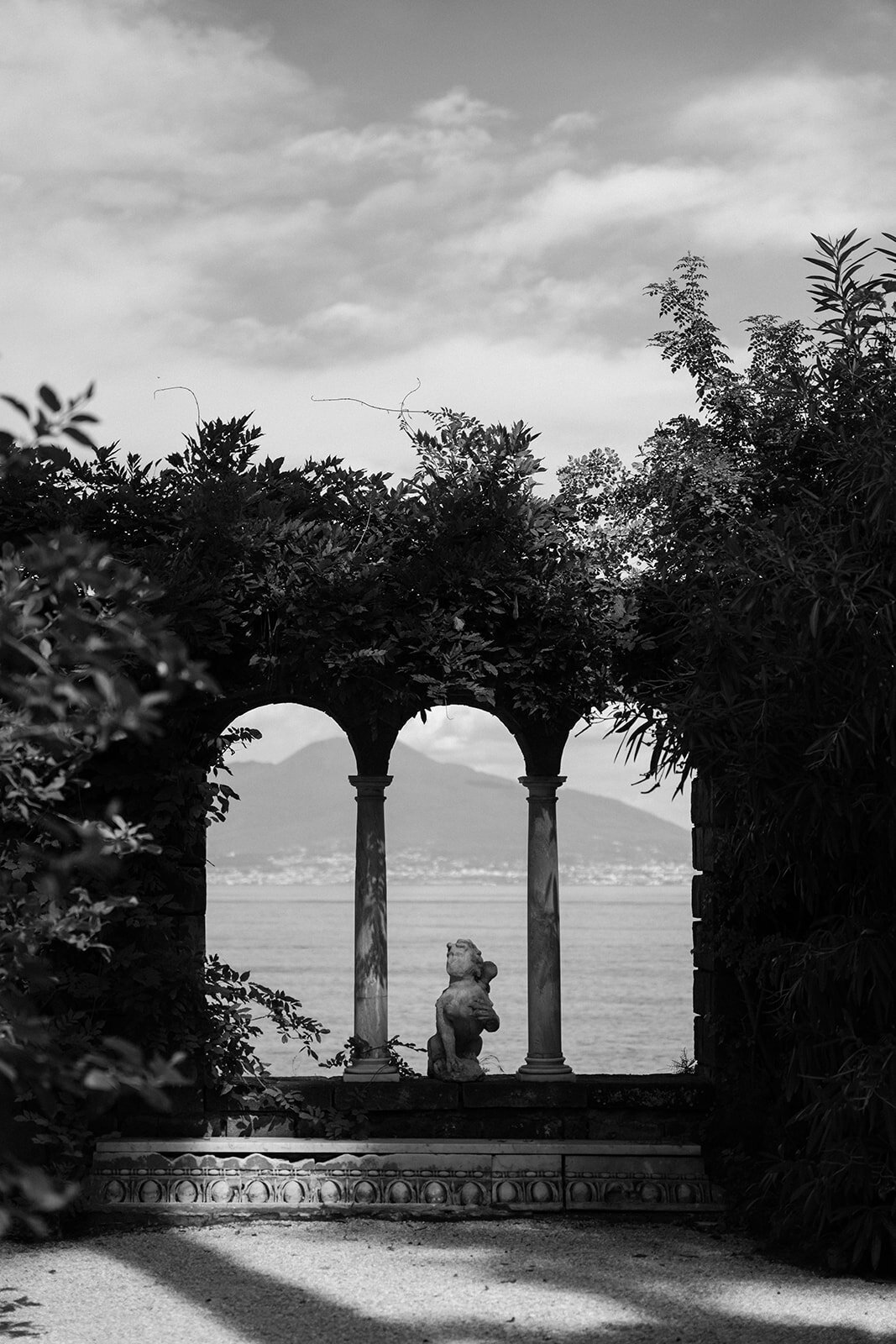 Ian & Frankie Italy Wedding - Scene Setting-64