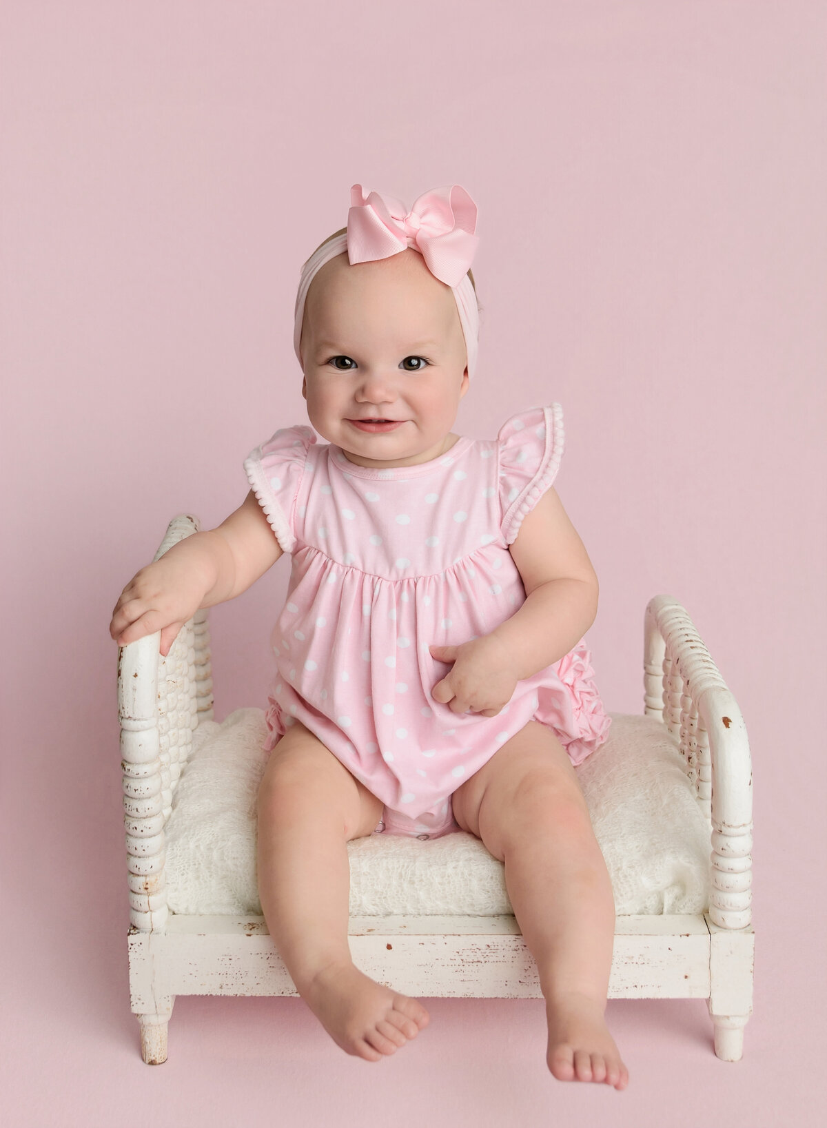 milestone Six-month-one-year-simplistic-cakesmash-keller-dfw -baby-photographerHaydenE