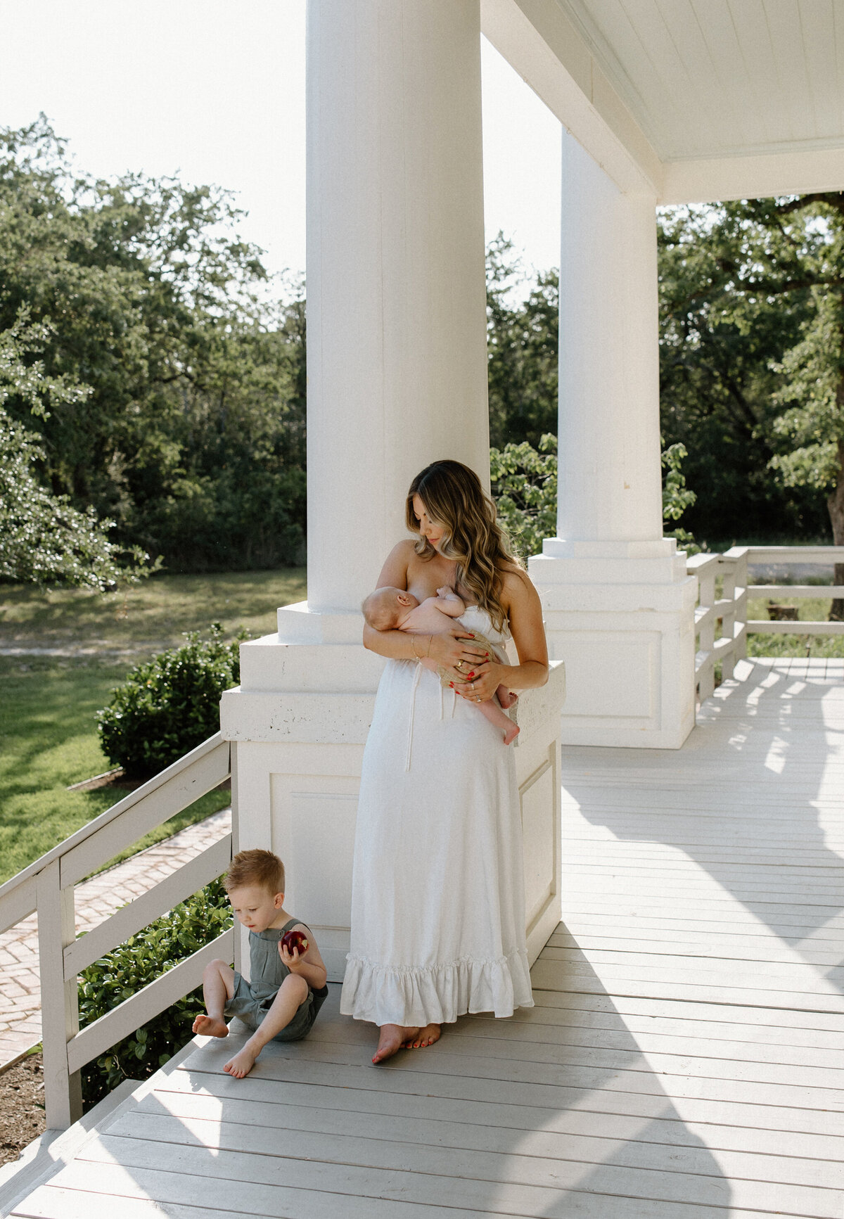 Austin-Lifestyle-Photographer- Rockhey Newborn Story-053