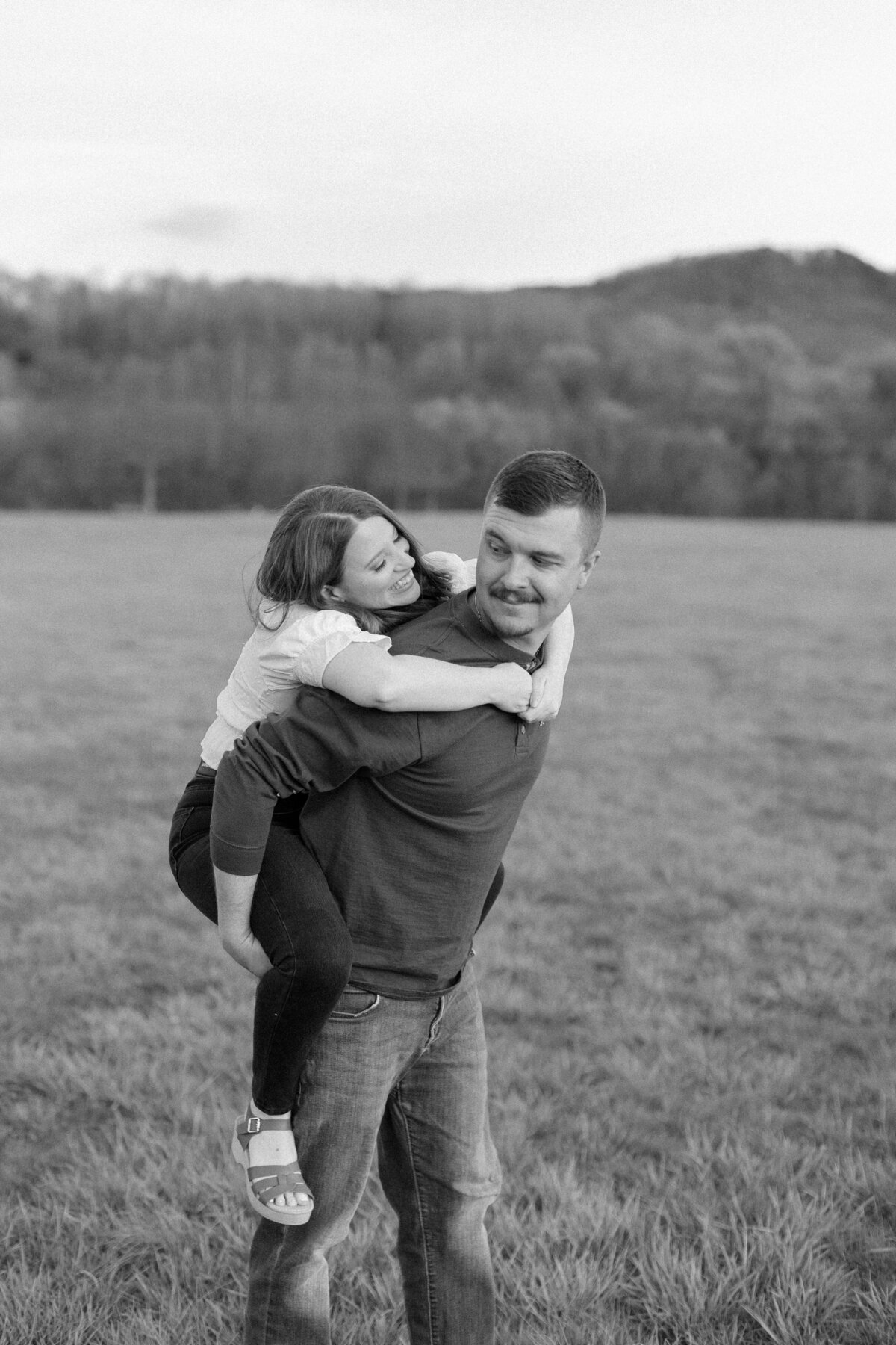 Colorful-Springtime-Greenhill-Park-Roanoke-Engagement-Session-Photography-S-145
