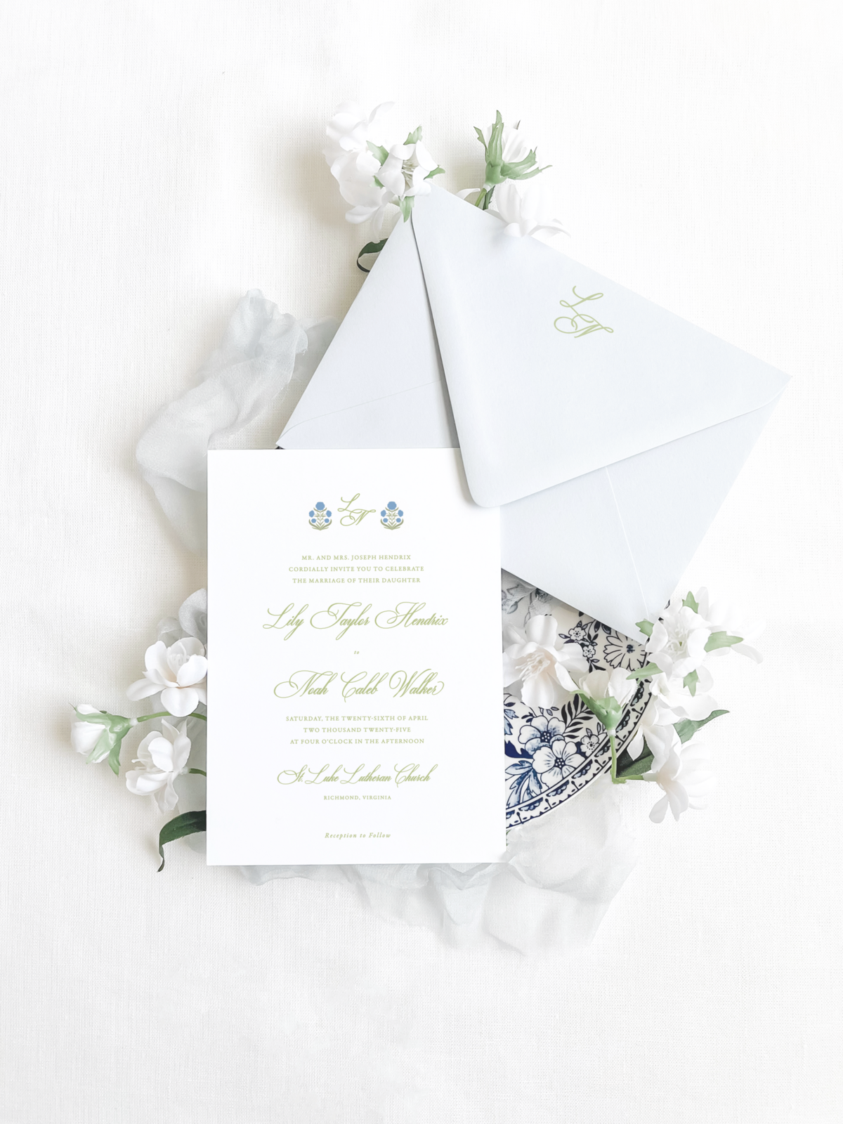 FloralBlockInvitation_A7coolblueflatlay