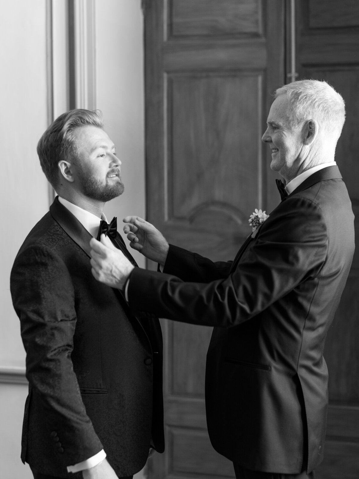 Jennifer Fox Weddings American wedding planning & design agency in Provence, crafting luxury weddings at Château de Fonscolombe sophieeptonphotographyjordynrichardwedpreview-51