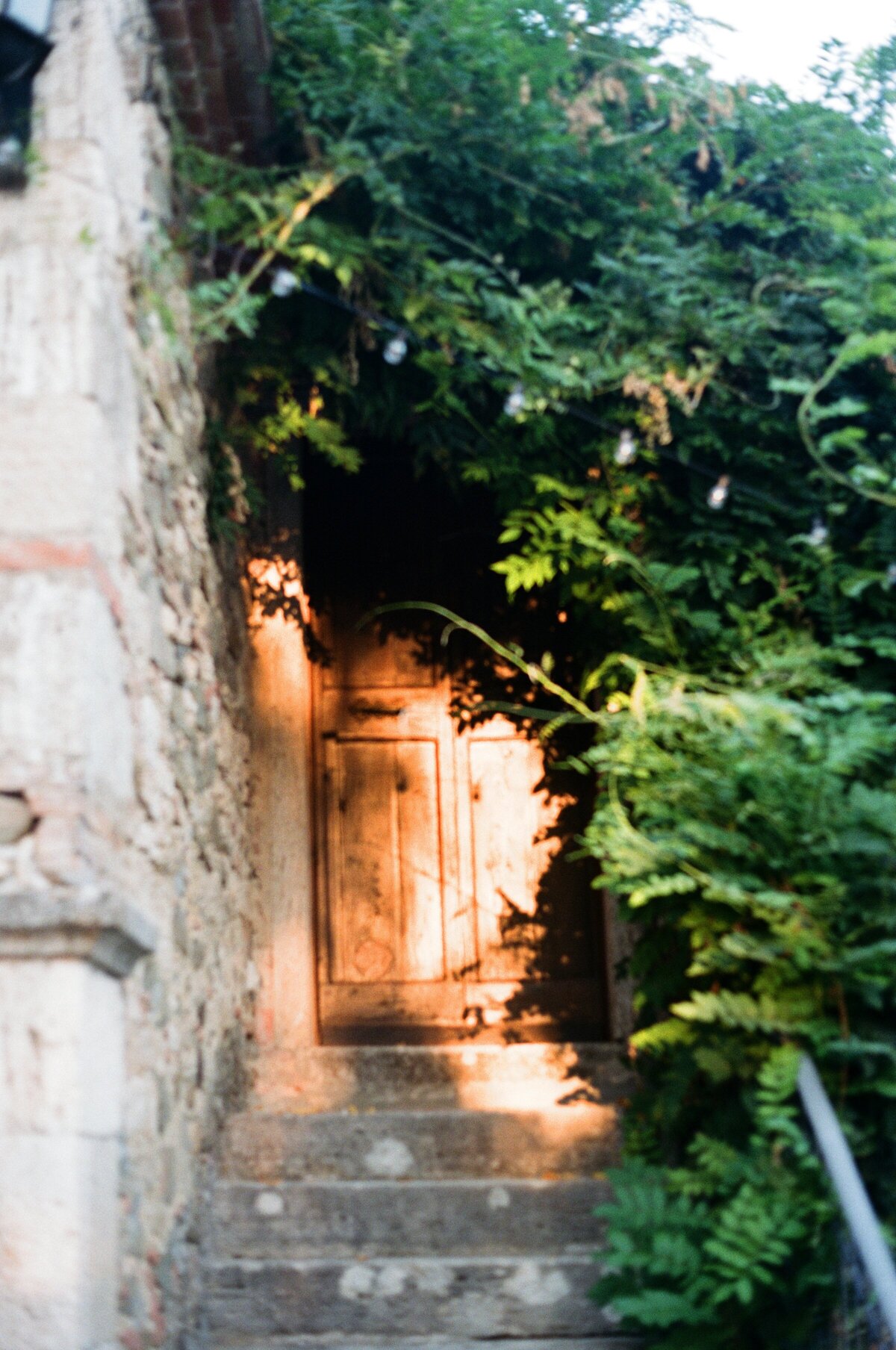 A wedding photo of the venue Laticastelli in aTuscany Italy