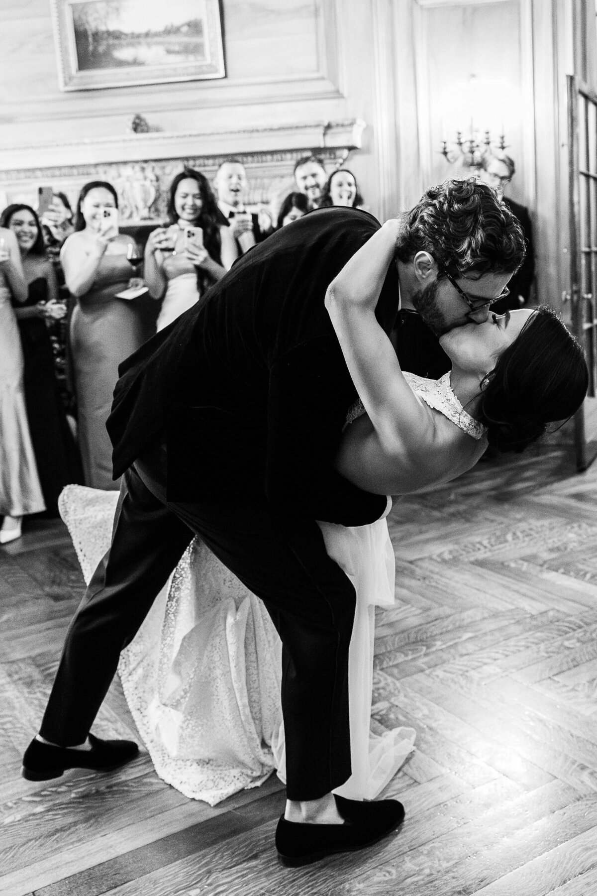 high-end-wedding-dance