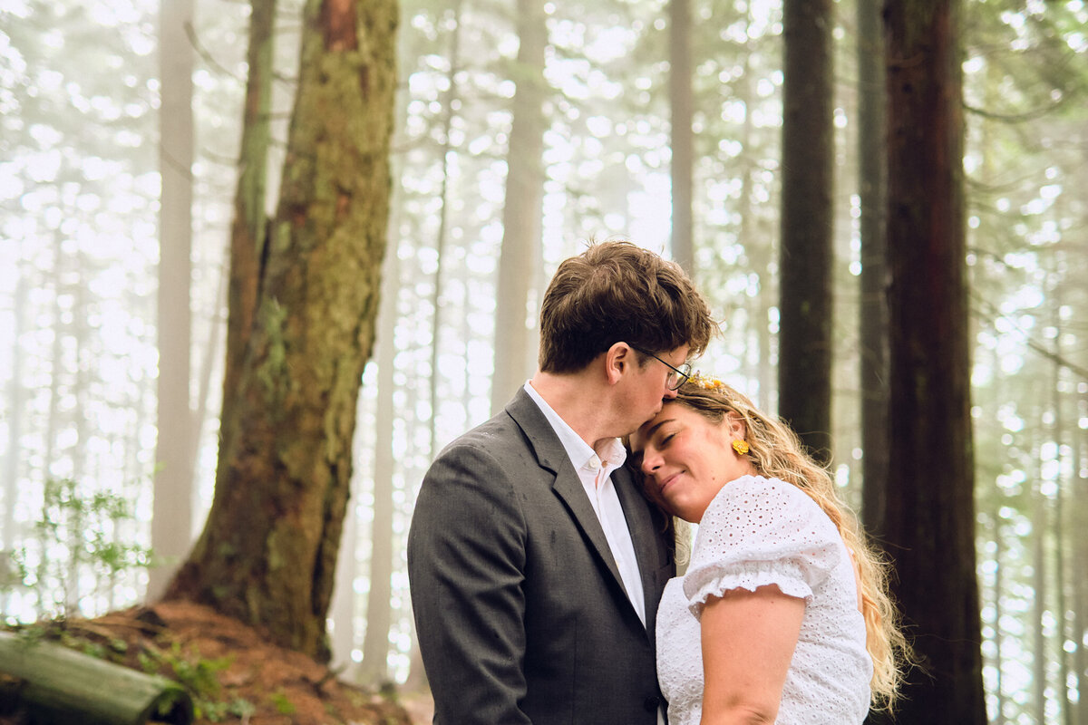 Seattle-elopement-photographer 20