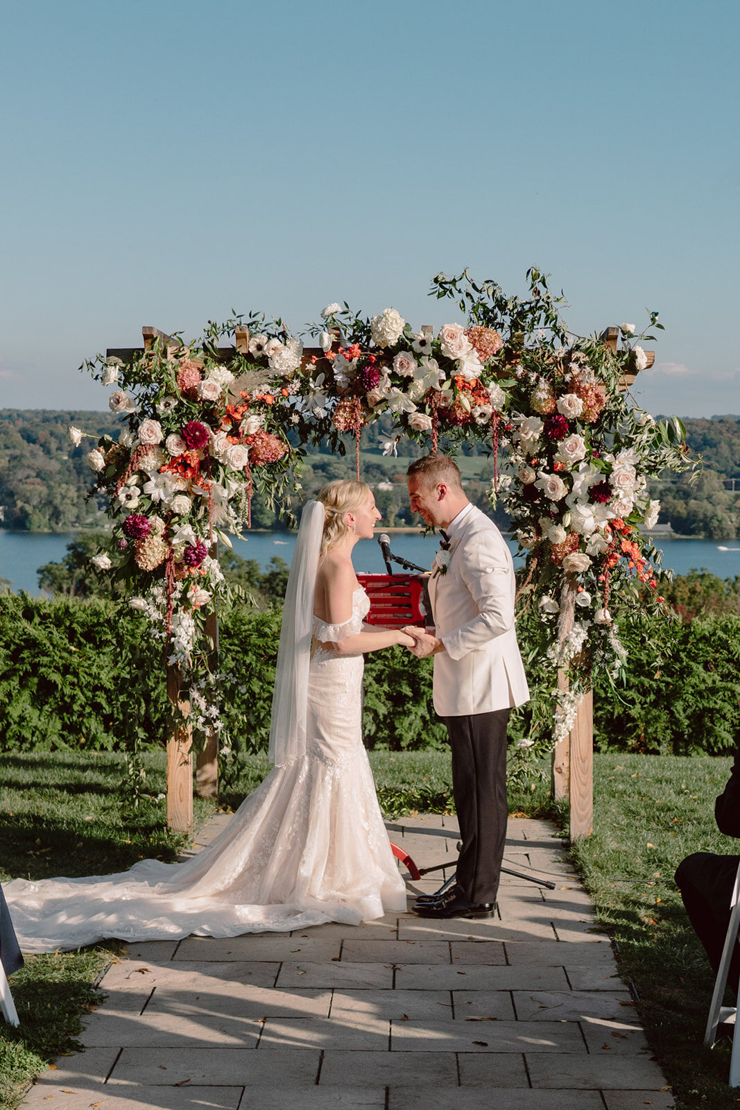 Outdoor wedding ceremony at Finger Lakes, NY at Crispin Hill on Keuka Lake