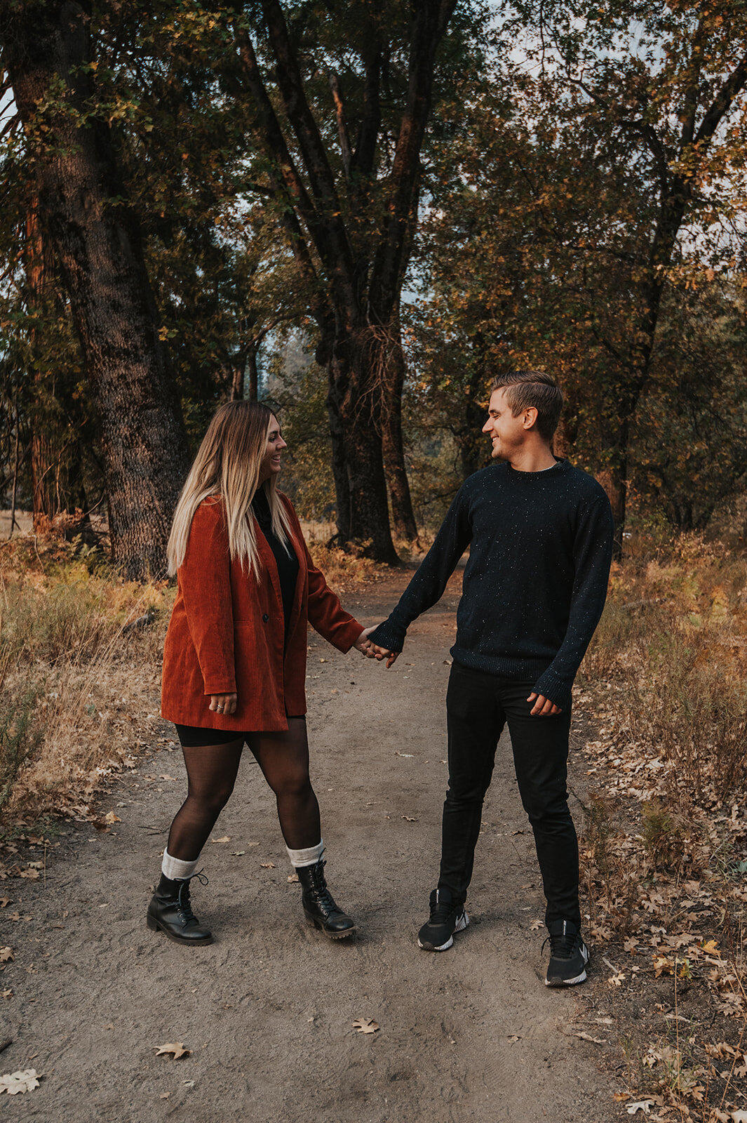Yosemite-Couples-Photographer-113