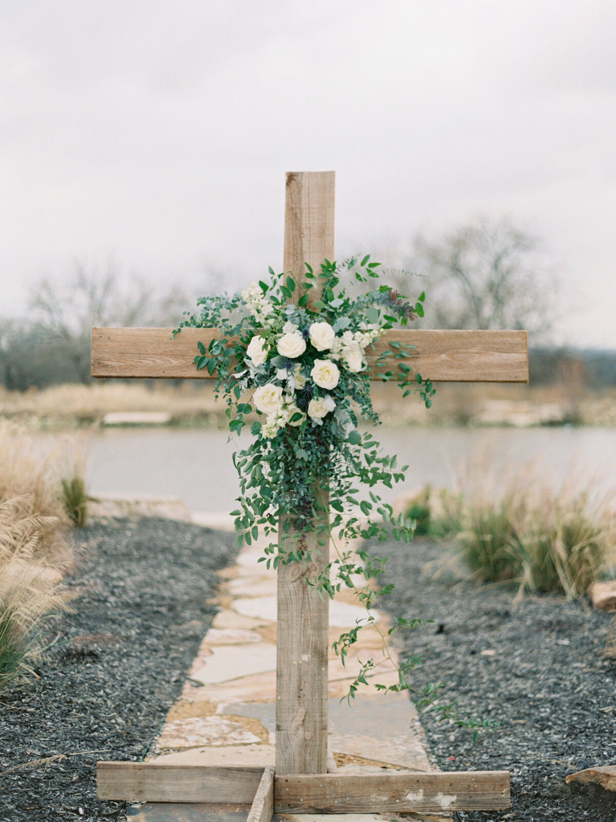 the-nest-at-ruth-farms-wedding-mackenzie-reiter-photography-4