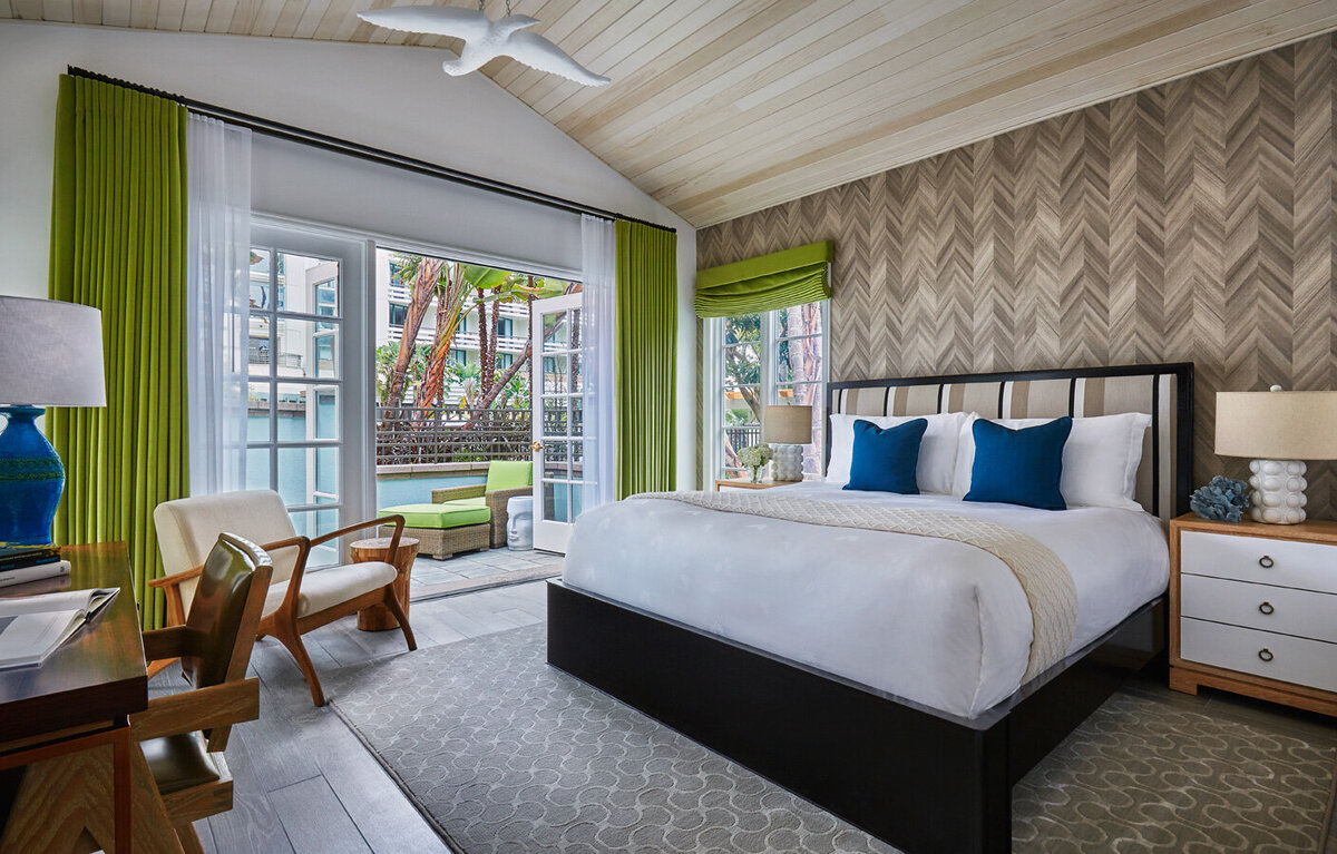 Fairmont Miramar Hotel & Bungalows_Signature Bungalow_King with Patio