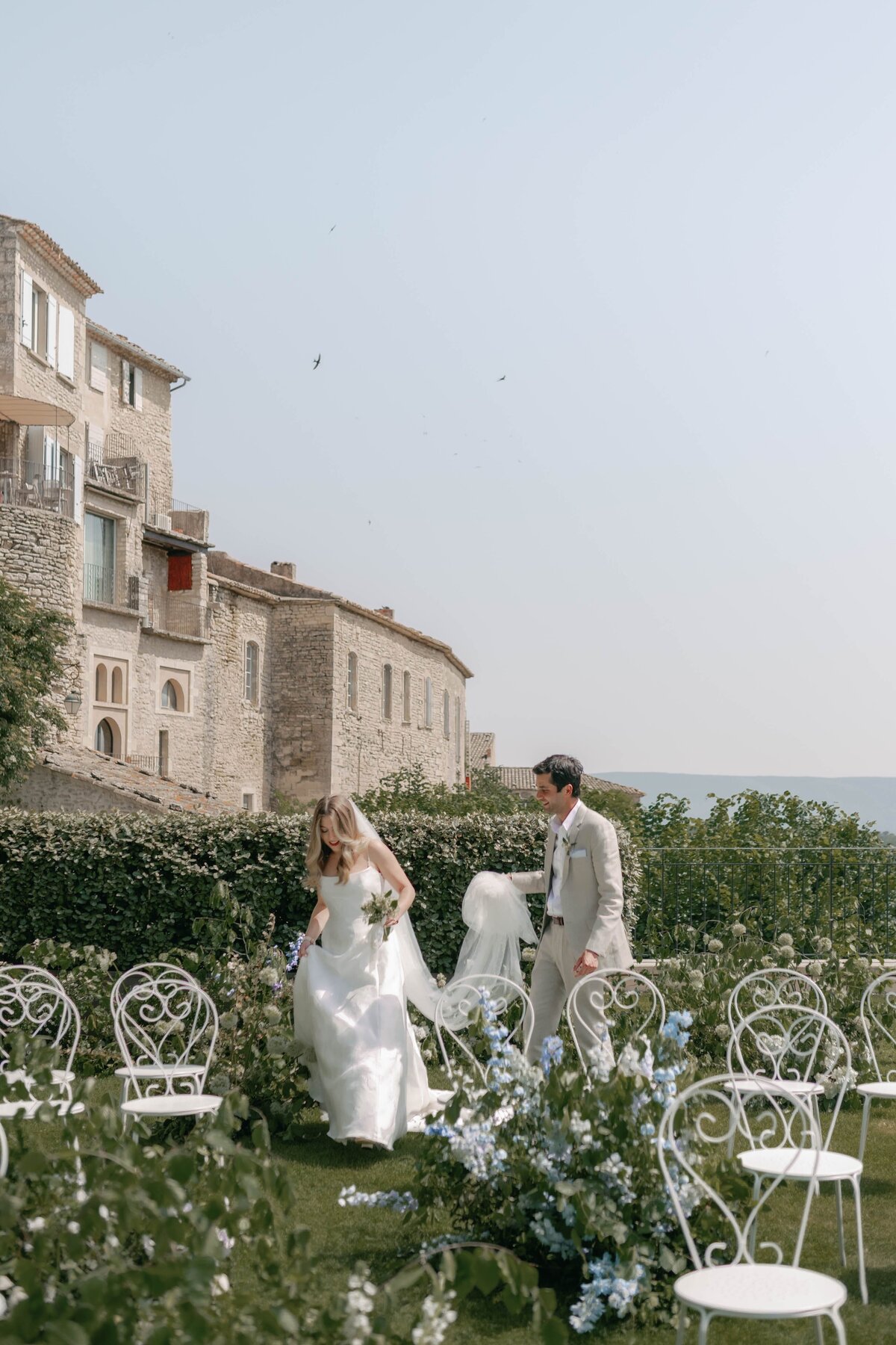 Flora_And_Grace_AirellesGordes_Provence_Editorial_Wedding_Photographer-327