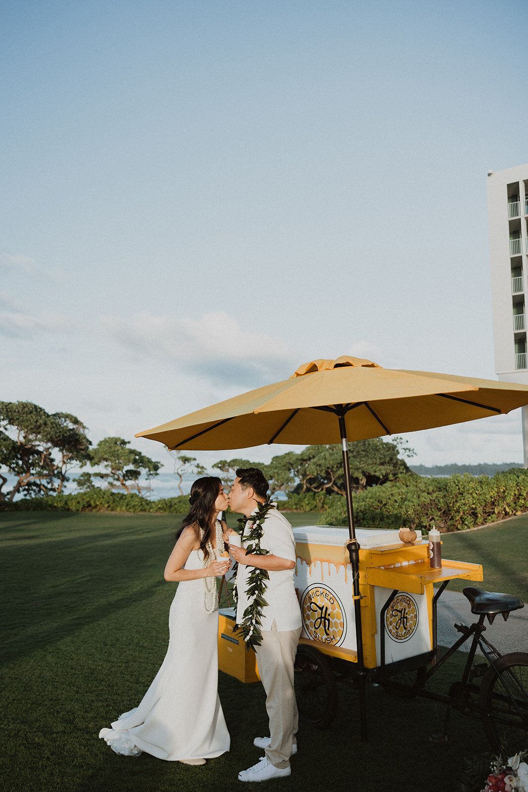 l-f-turtle-bay-hawaii-wedding-7357