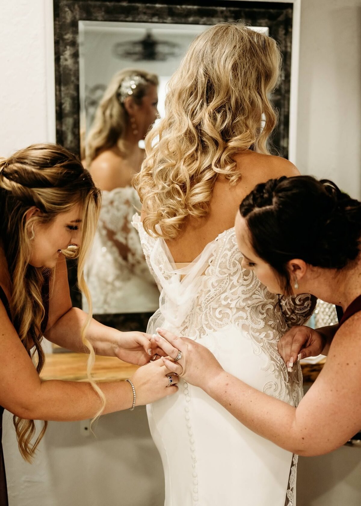 bride-getting-ready-wedding-ceremony
