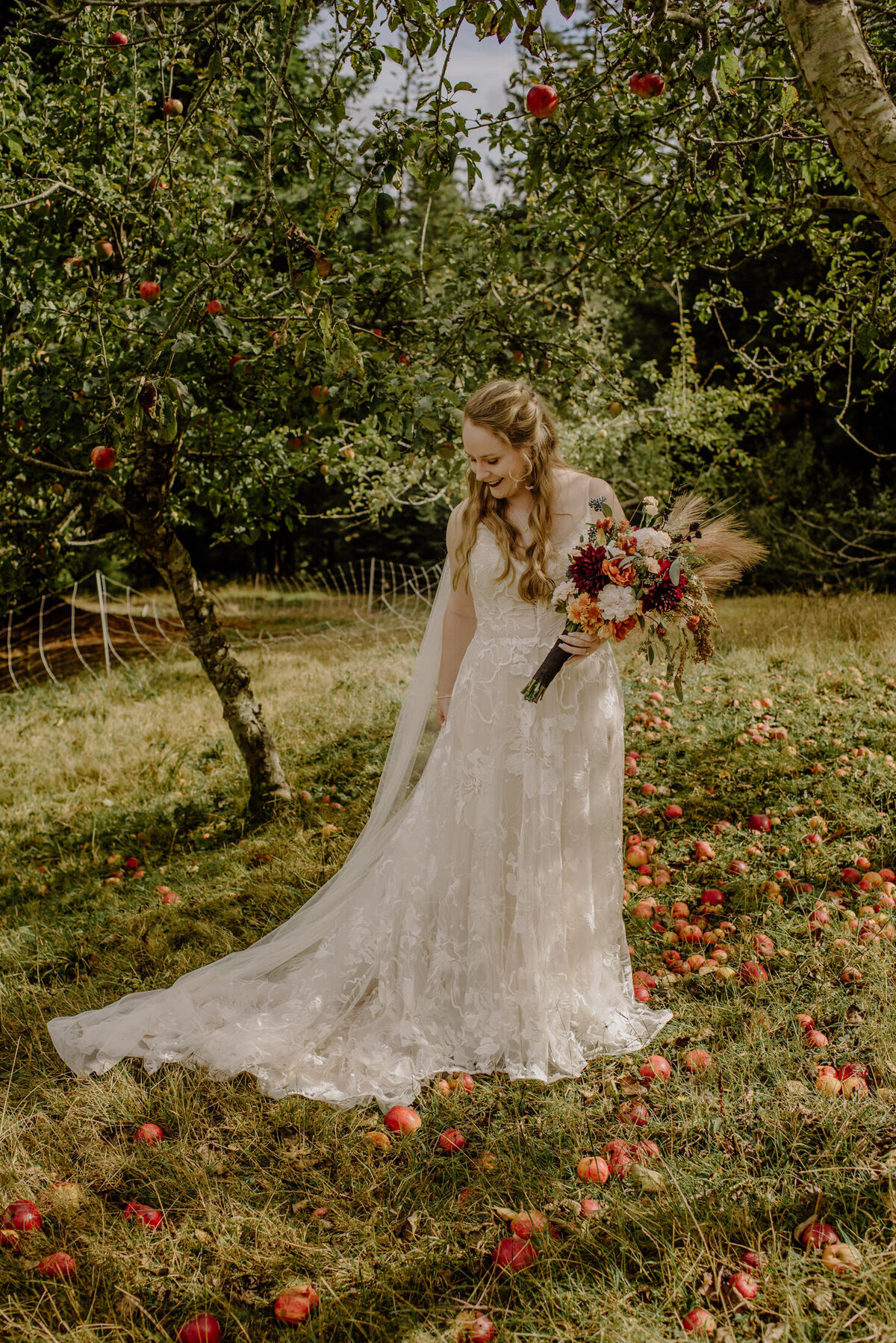 mitchell-grove-orchard-elopement-bridal-cape00046