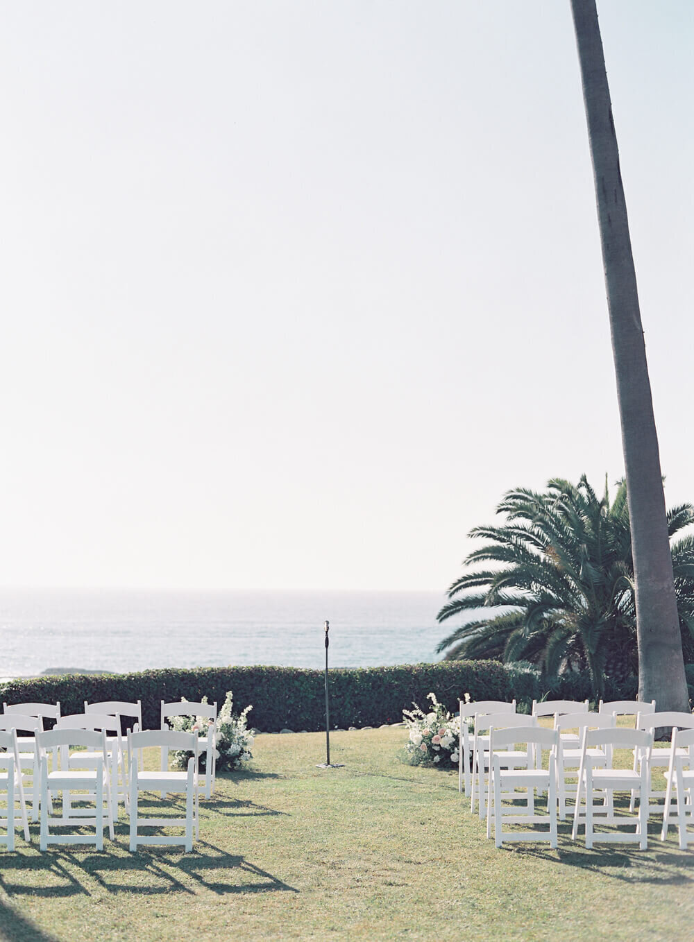 Montage-laguna-beach-wedding-jacqueline-benet_016