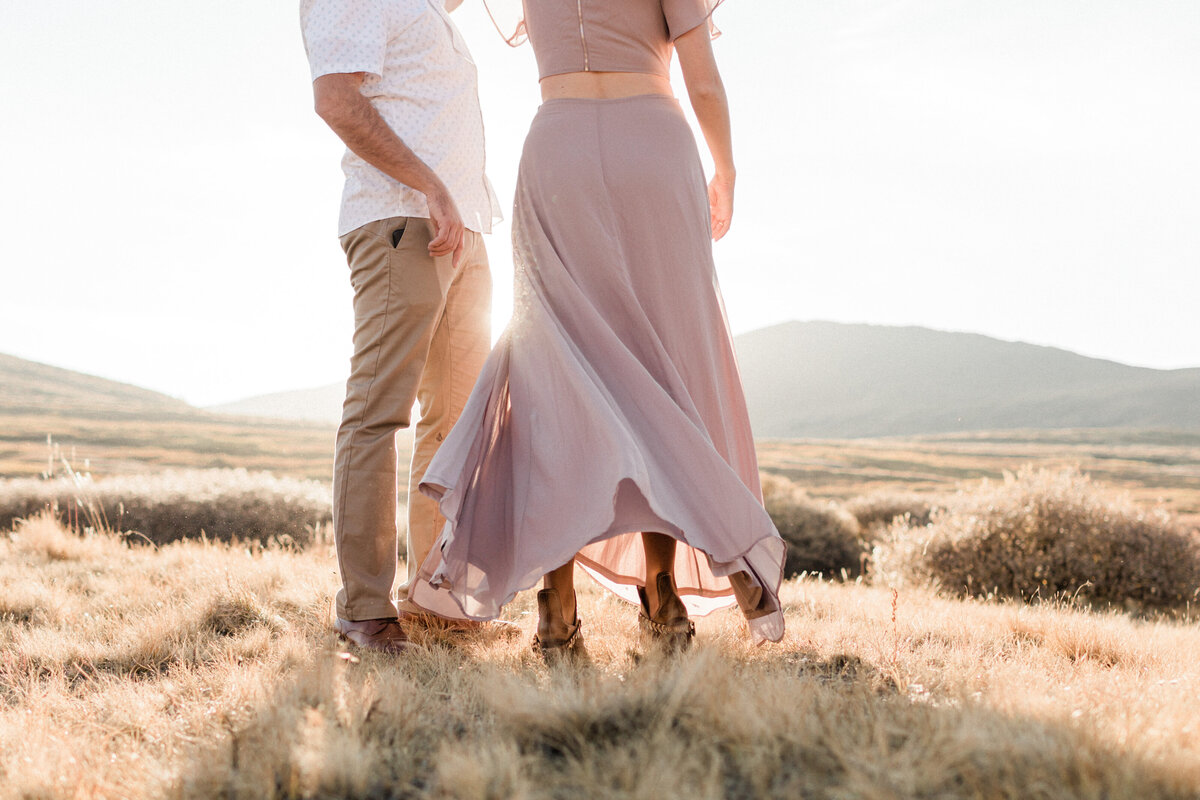 K+N_Colorado_Fall_Mountain_Engagement_Session_with_Diana_Coulter-25