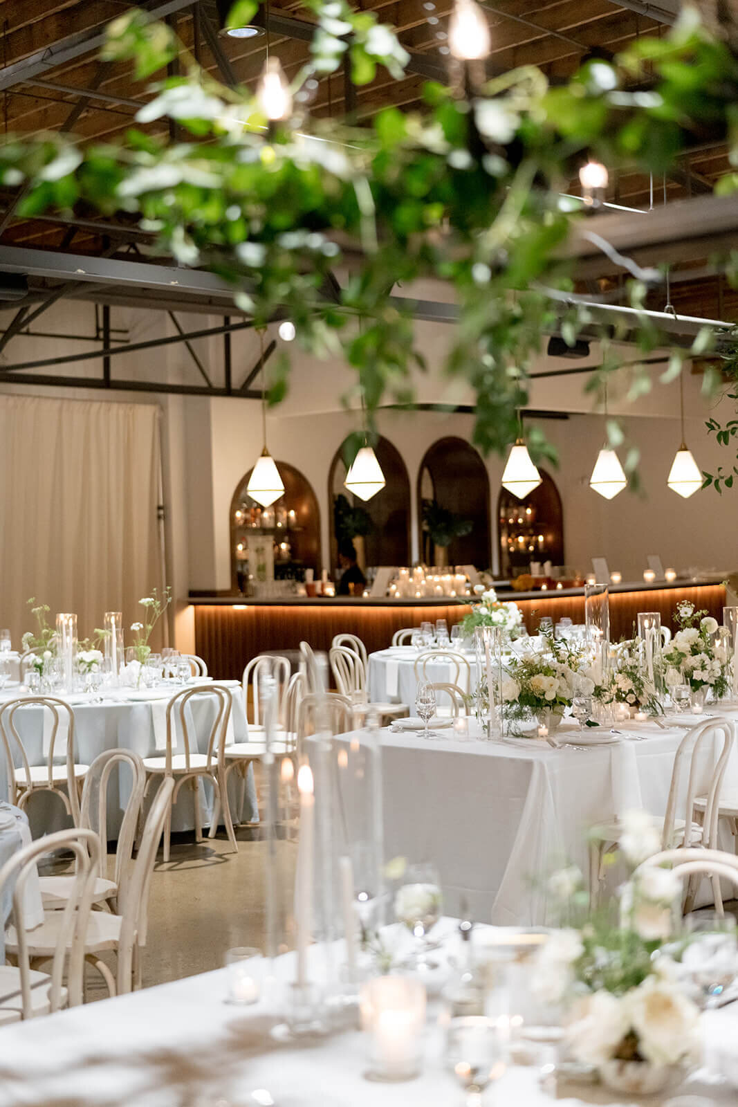 32.nashville-meets-new-york-urban-wedding-modern-vintage-events