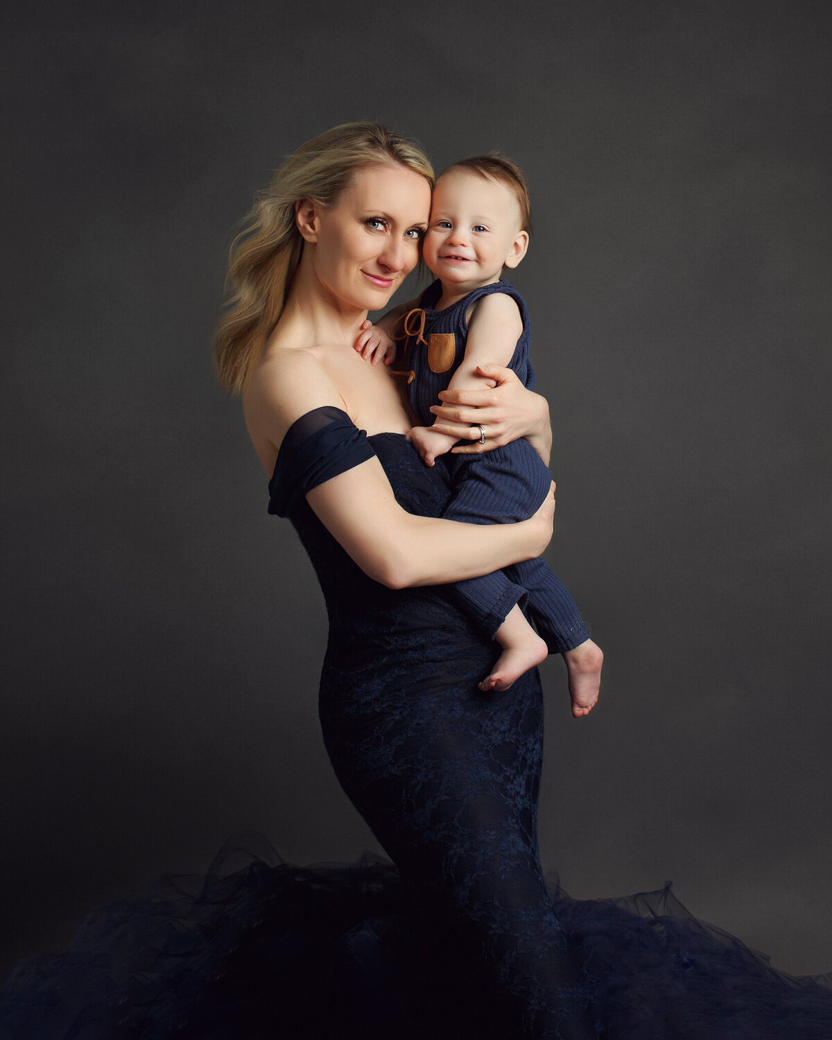 Mommy&Me--Motherhood-Photographer-Photography-Vaughan-Maple-98