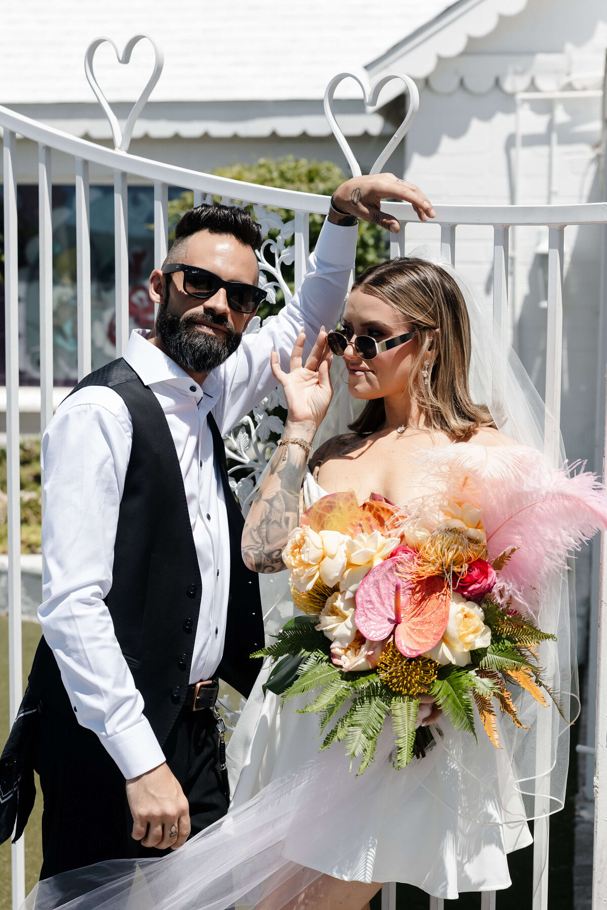 59_riskyexposure_sasha-andy_las-vegas-elopement-photography